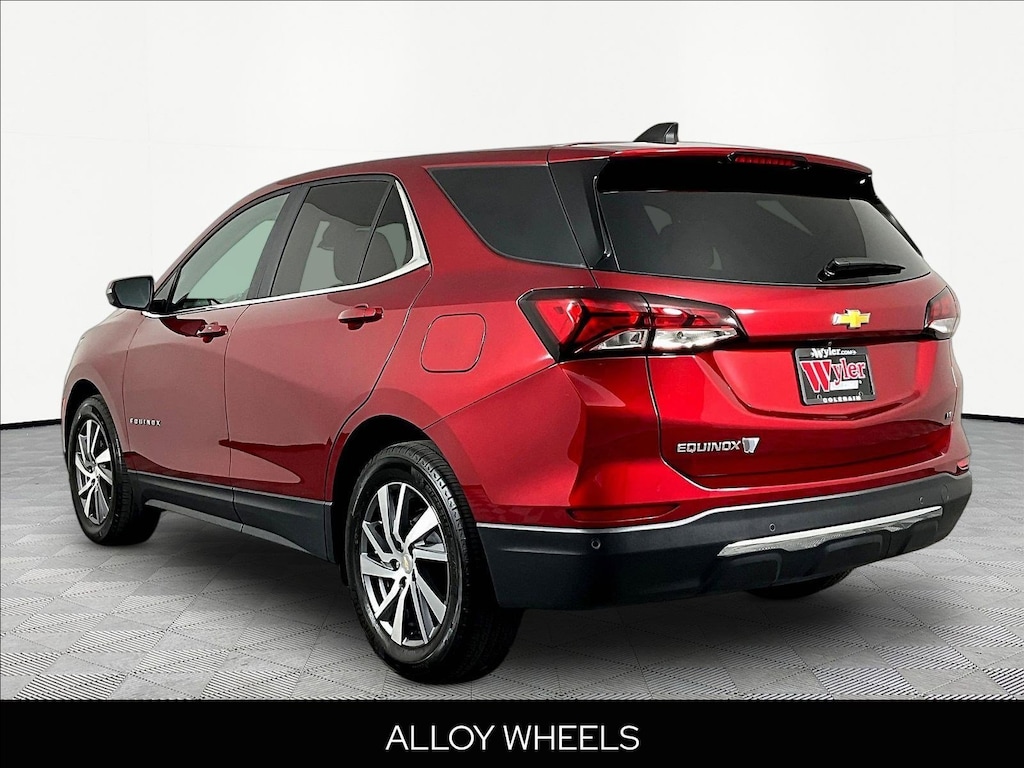 Used 2024 Chevrolet Equinox FWD 4dr LT w/1LT SUV