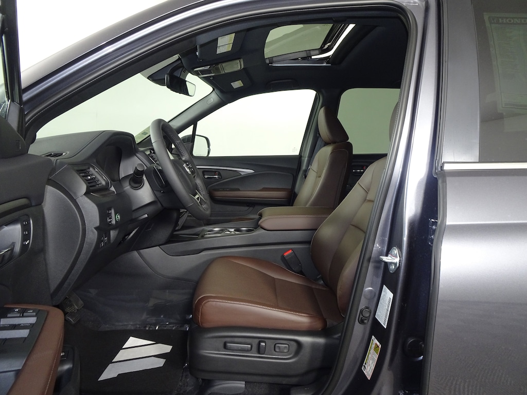 New 2026 Honda Ridgeline RTL Truck Crew Cab