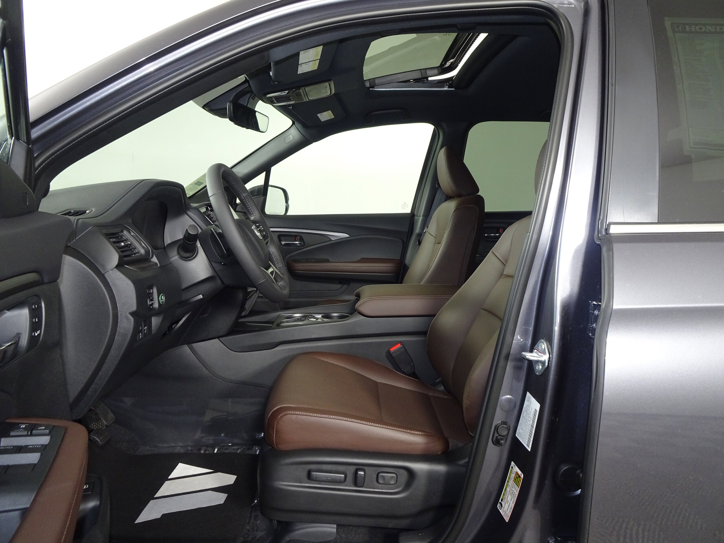 2026 Honda Ridgeline RTL photo 3