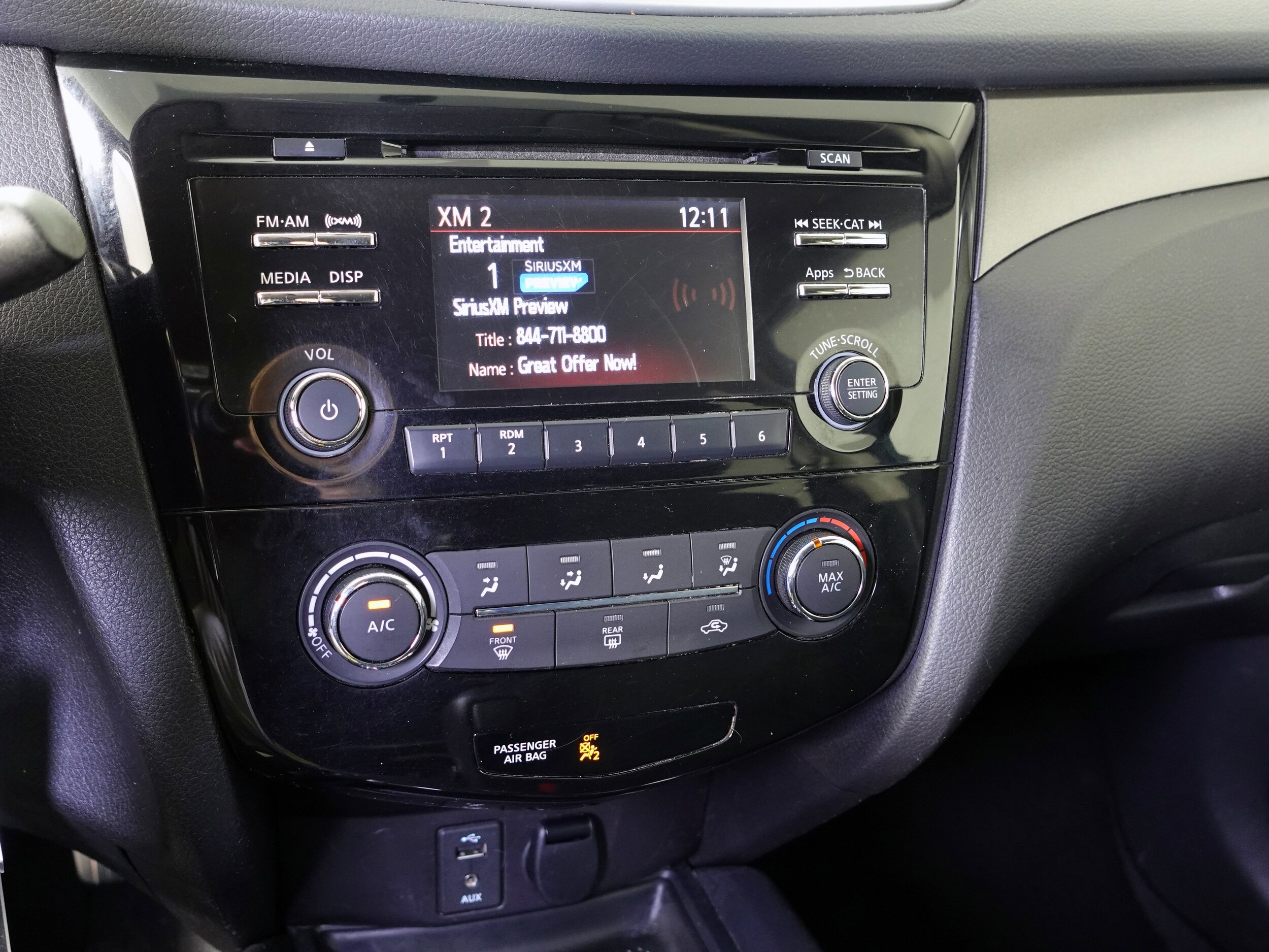 2016 Nissan Rogue AWD S photo 4