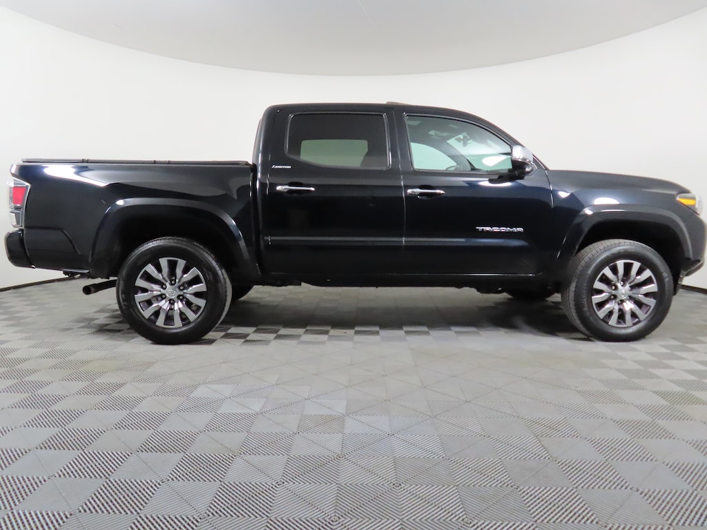 Used 2022 Toyota Tacoma 4WD Limited Double Cab 5 Bed V6 AT Truck Double Cab
