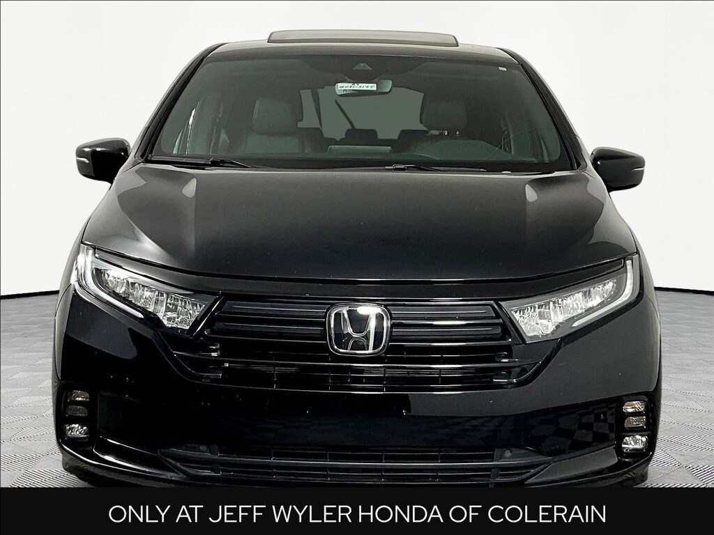Used 2023 Honda Odyssey Sport Auto Van