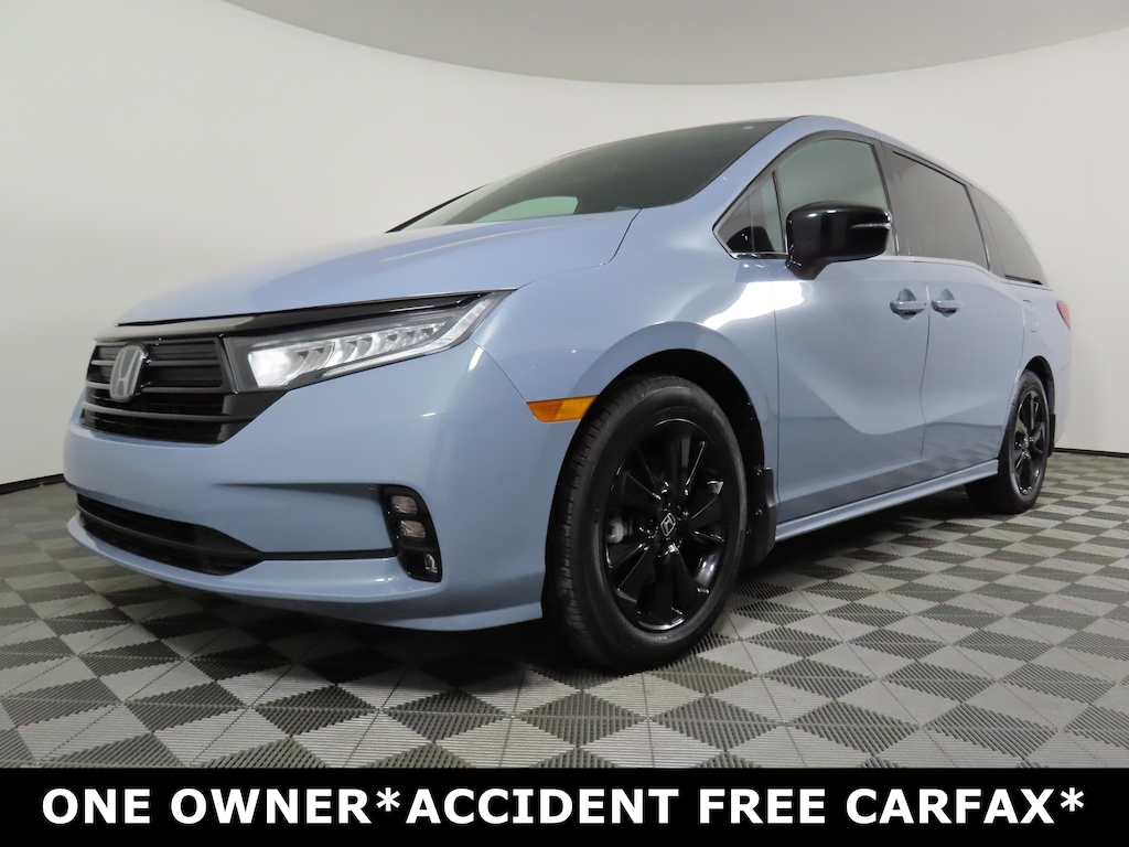 Used 2023 Honda Odyssey Sport Auto Van