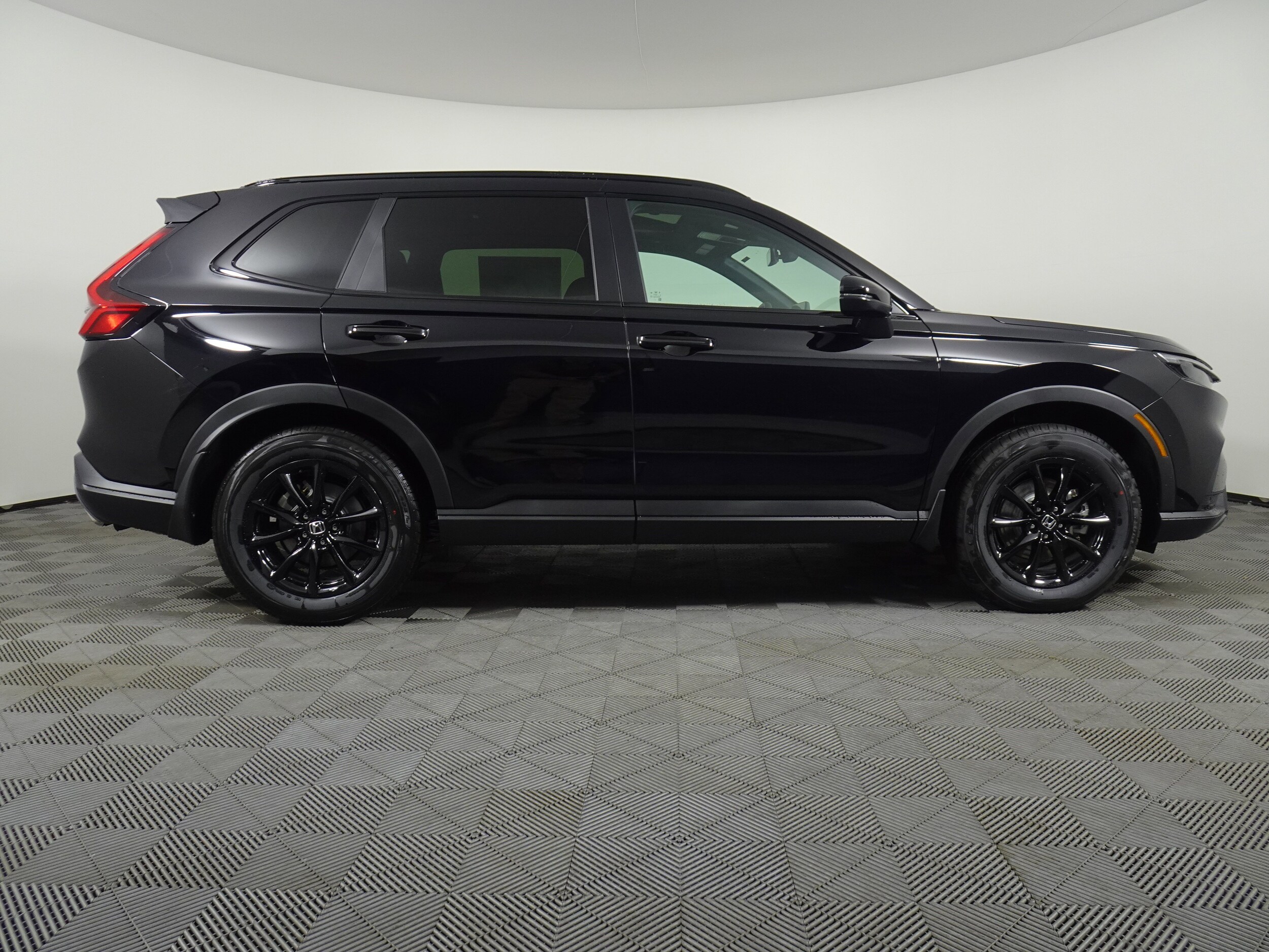 2026 Honda CR-V Hybrid Sport-L photo 2