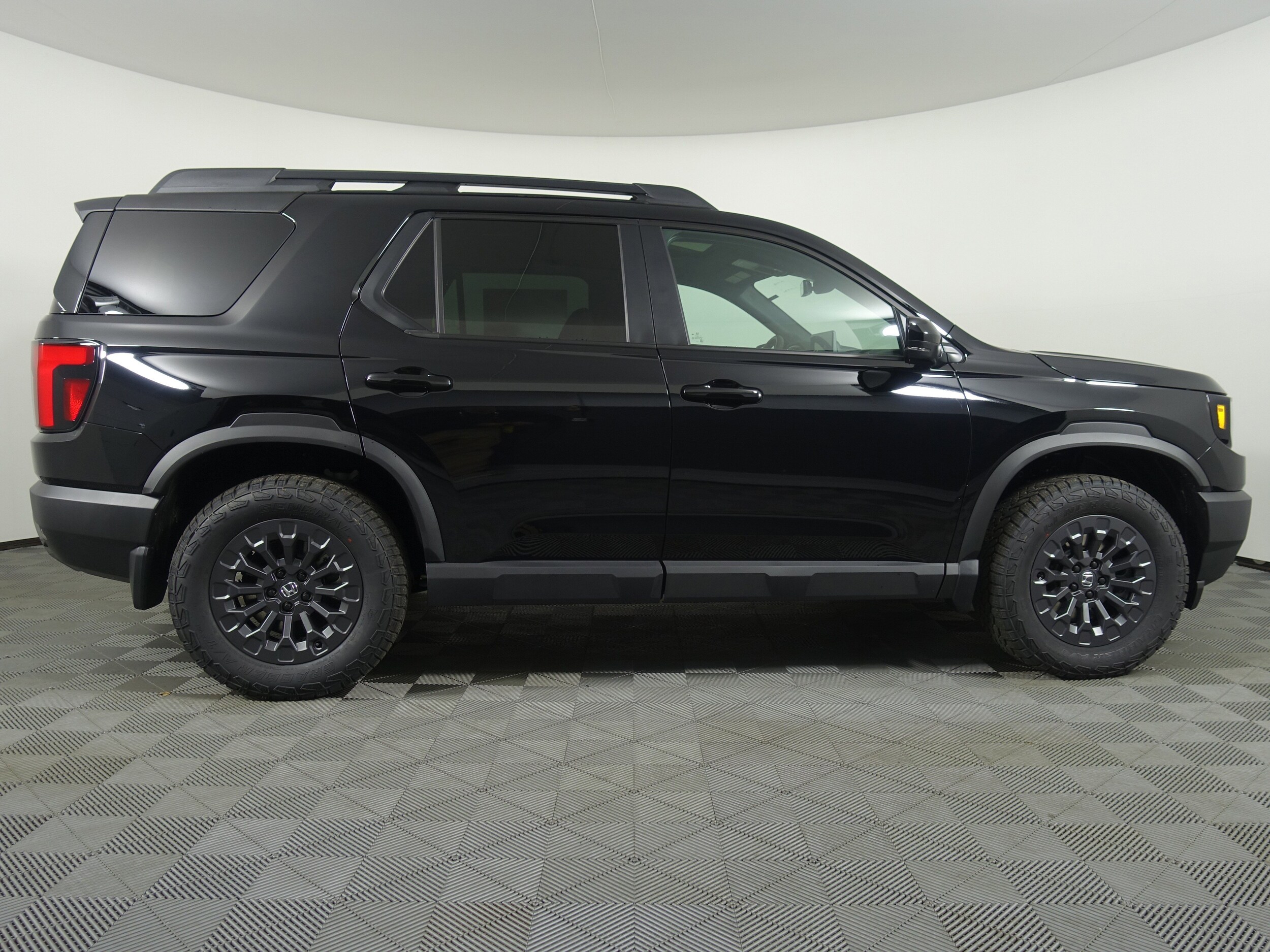 2026 Honda Passport TrailSport photo 2