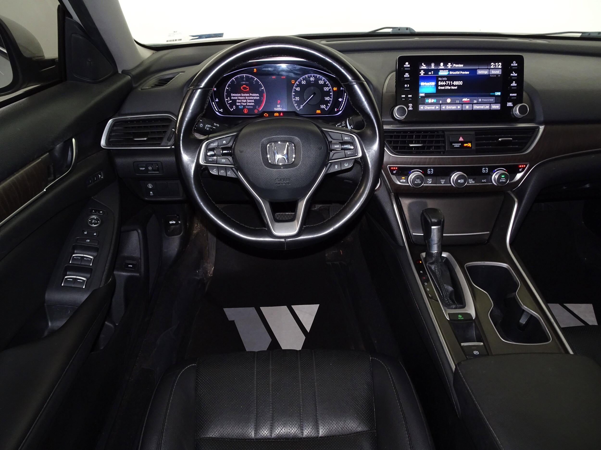 2019 Honda Accord EX-L 1.5T photo 2