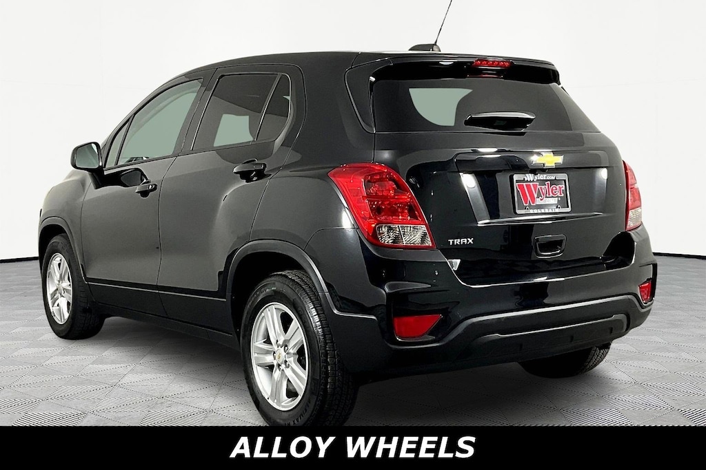 Used 2020 Chevrolet Trax FWD 4dr LS SUV