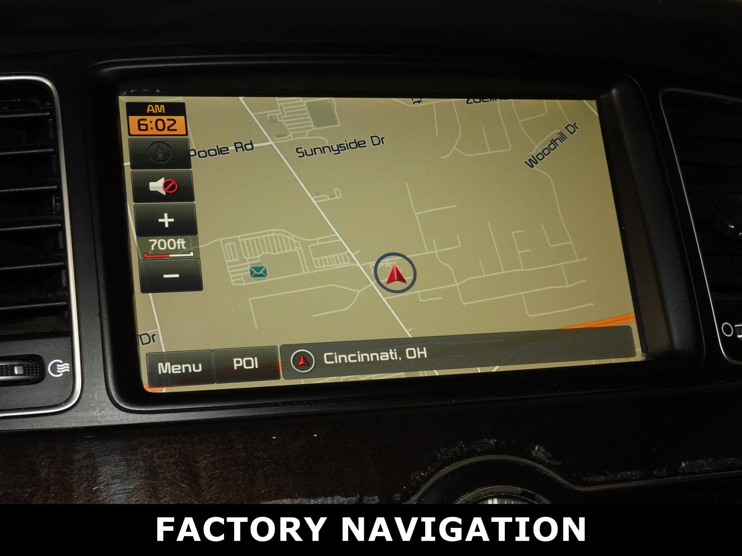 2016 Kia Cadenza Limited photo 4