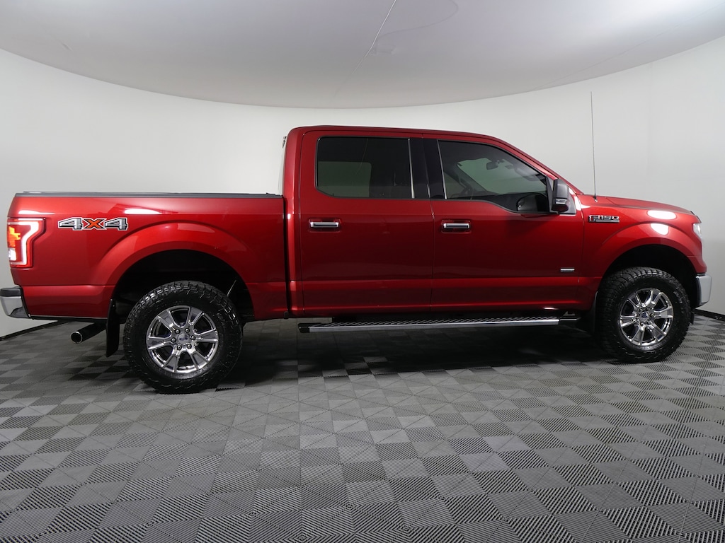 Used 2017 Ford F-150 XLT 4WD SuperCrew 5.5 Box Truck SuperCrew Cab