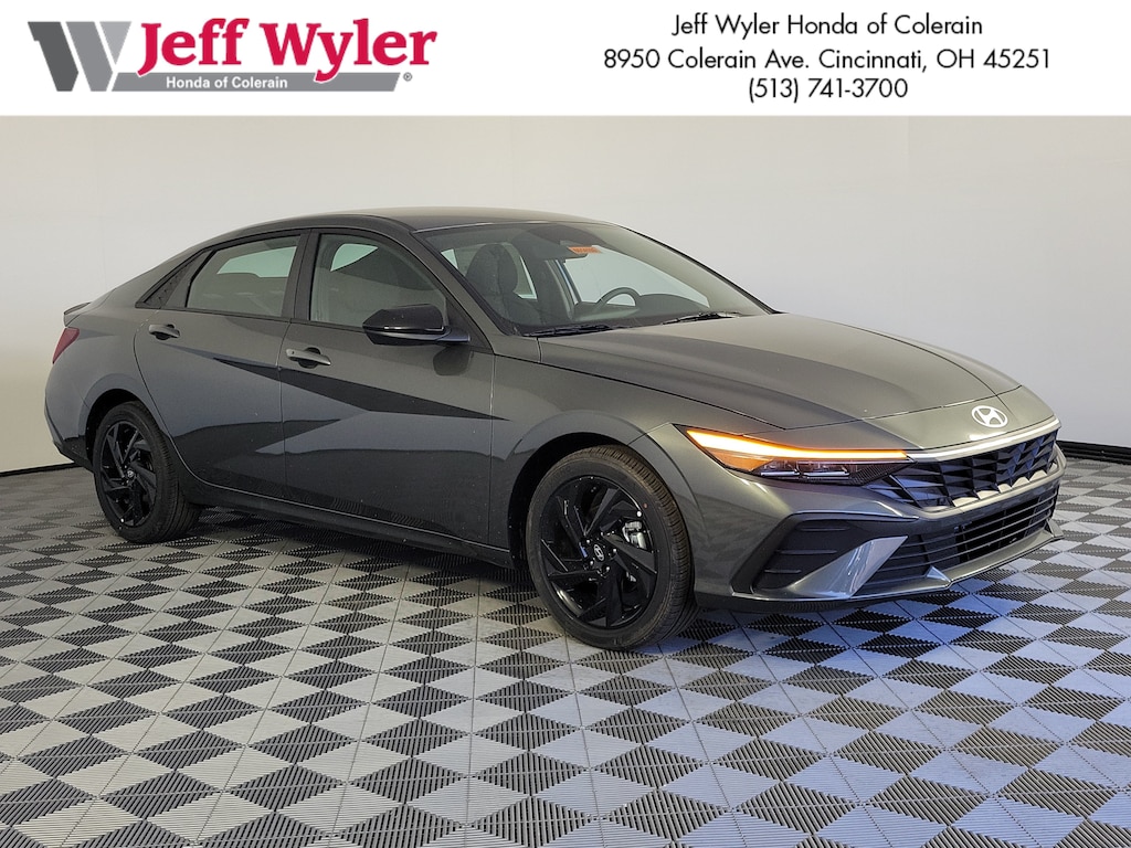 Used 2026 Hyundai Elantra SEL Sport Sedan Sedan