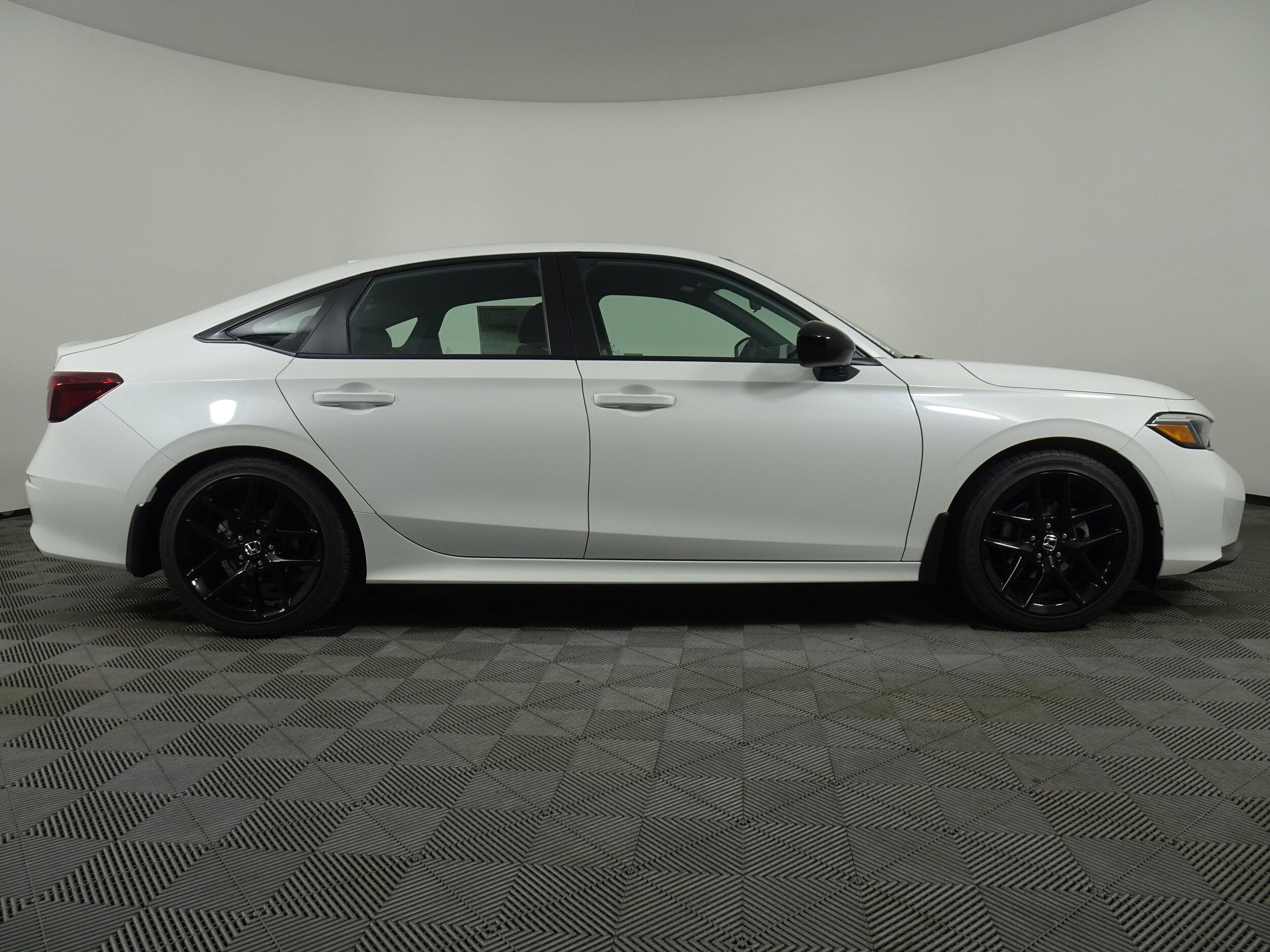 2026 Honda Civic Sport photo 2