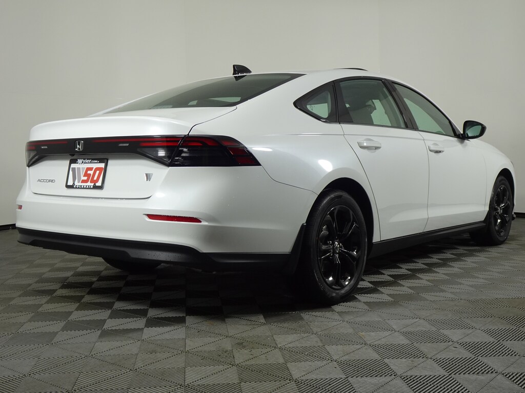 New 2026 Honda Accord Sedan SE Sedan