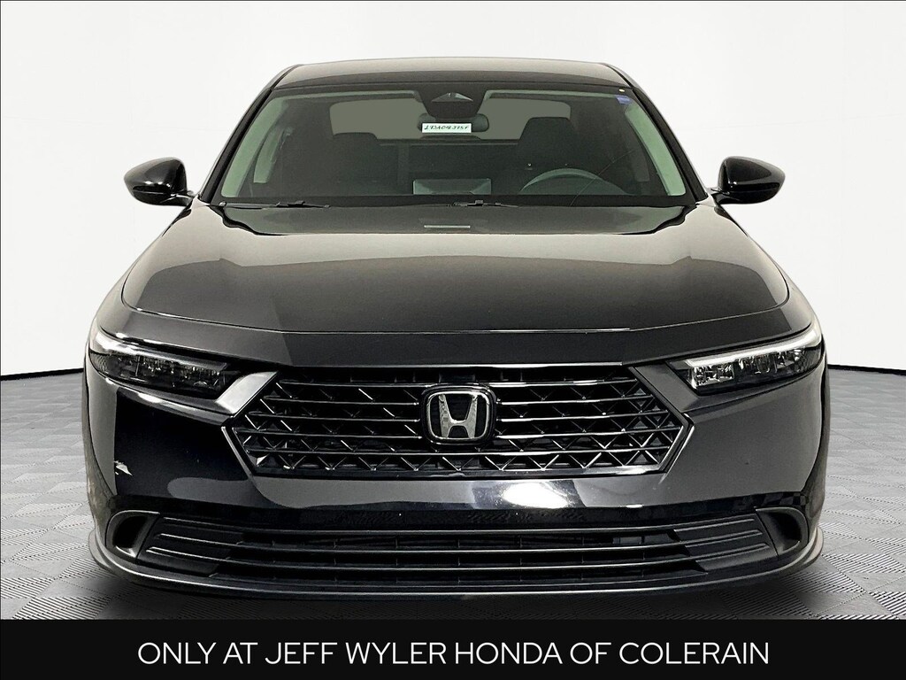 Used 2025 Honda Accord Sedan LX CVT Sedan