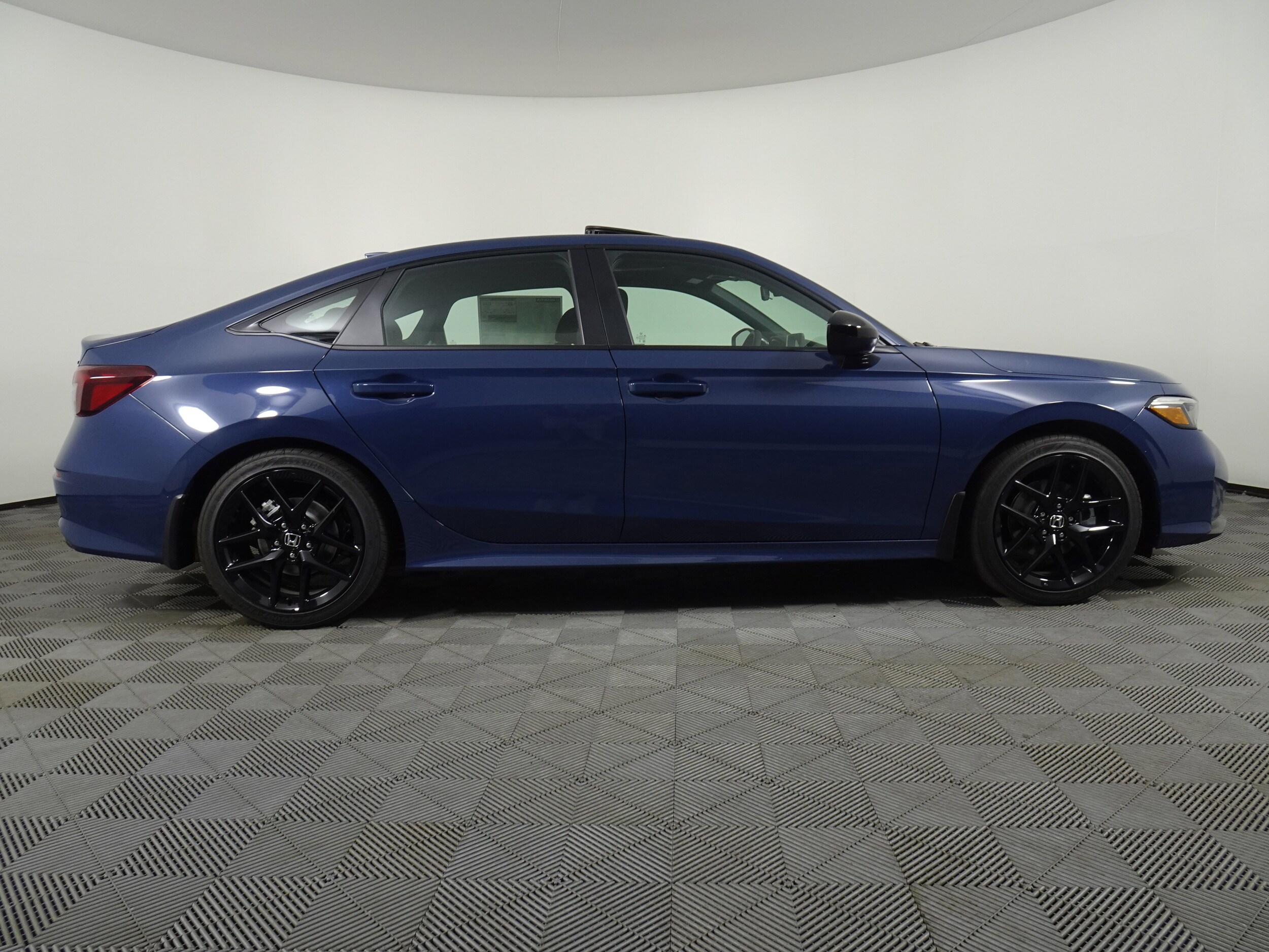 2026 Honda Civic Hybrid Sport photo 2