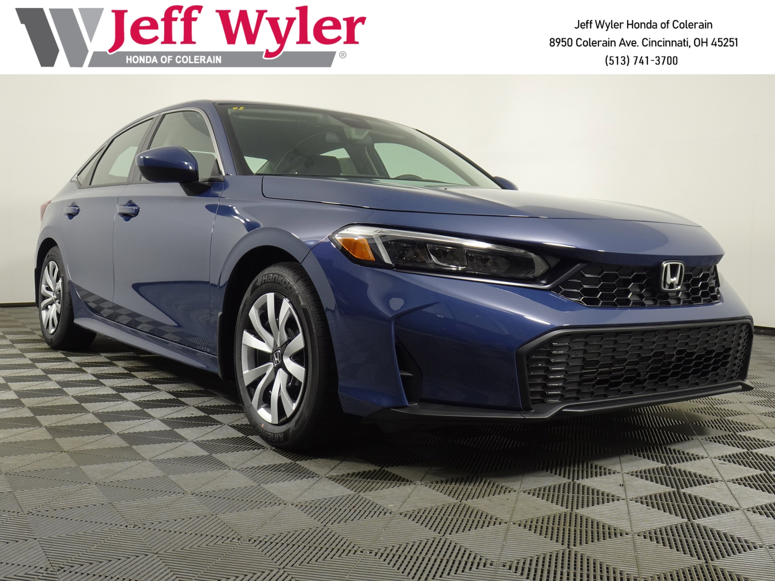 2026 Honda Civic LX's photo