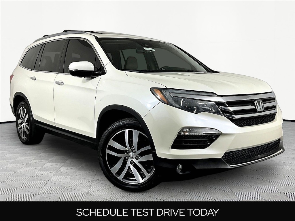 Used 2017 Honda Pilot Elite AWD SUV