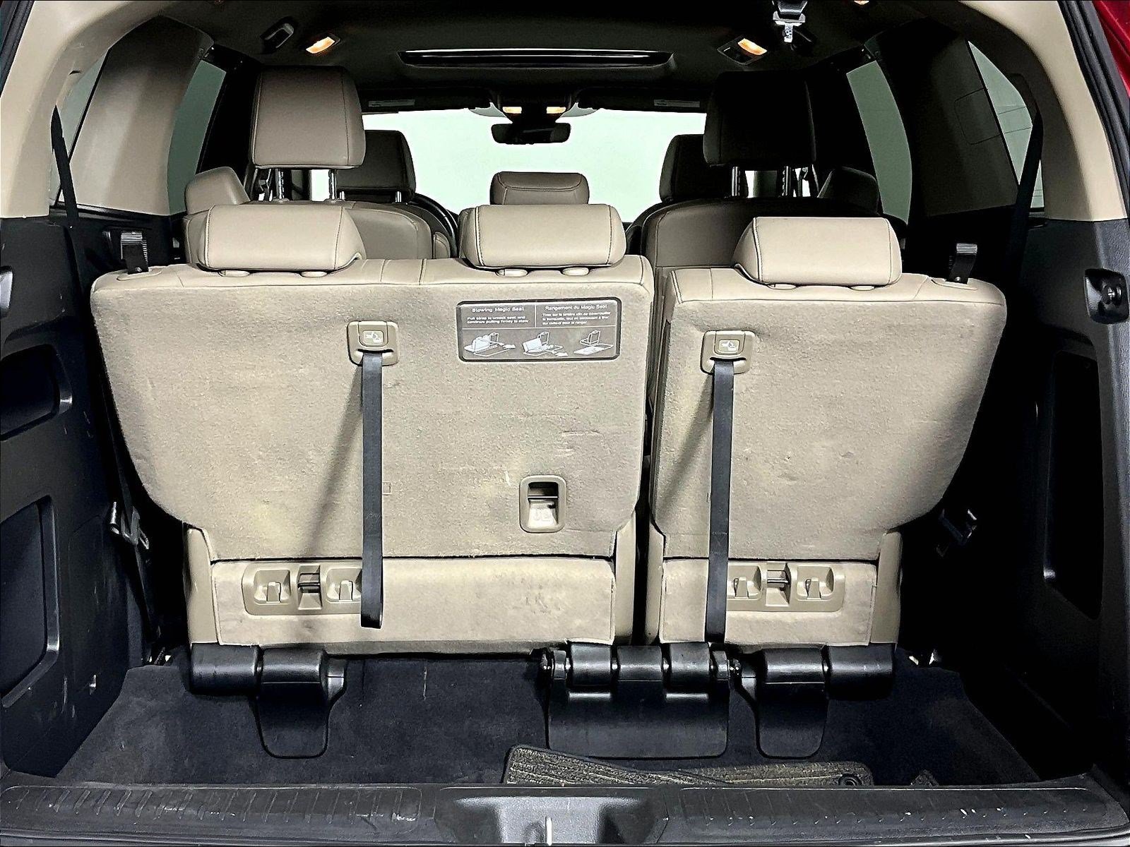 2024 Honda Odyssey EX-L - Photo 37