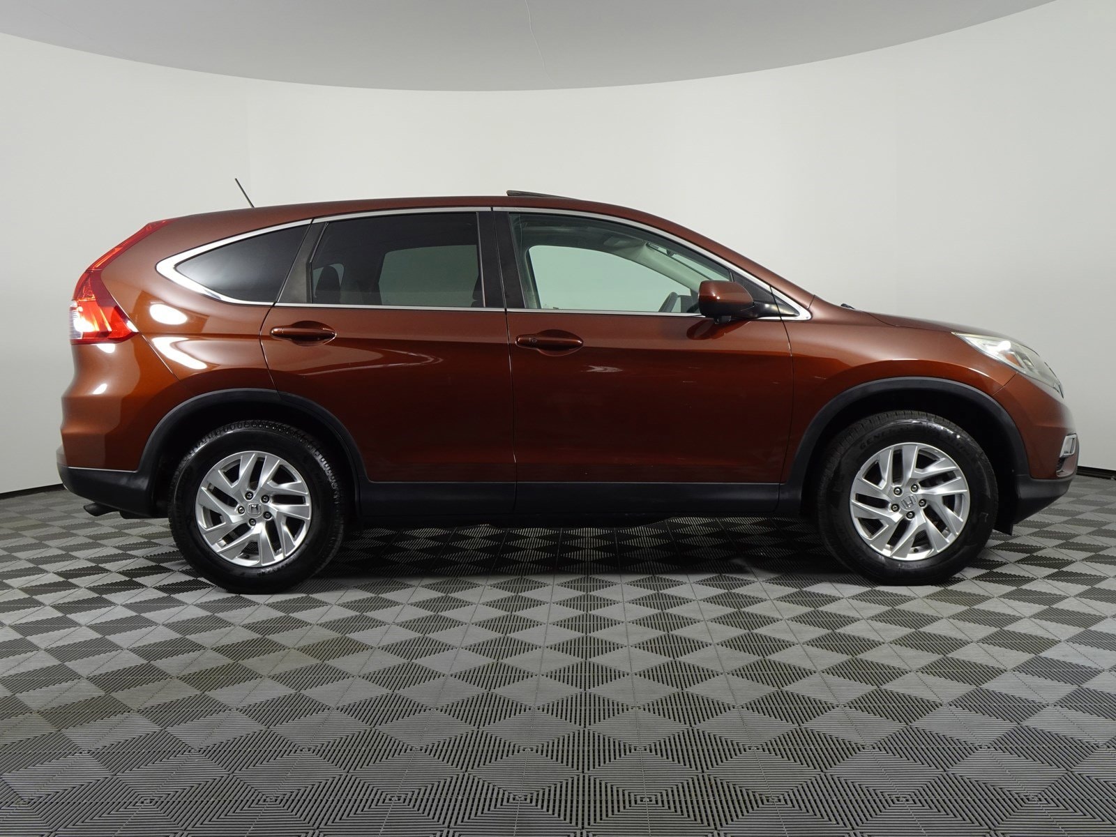 Used 2015 Honda CR-V EX with VIN 5J6RM4H54FL050694 for sale in Cincinnati, OH