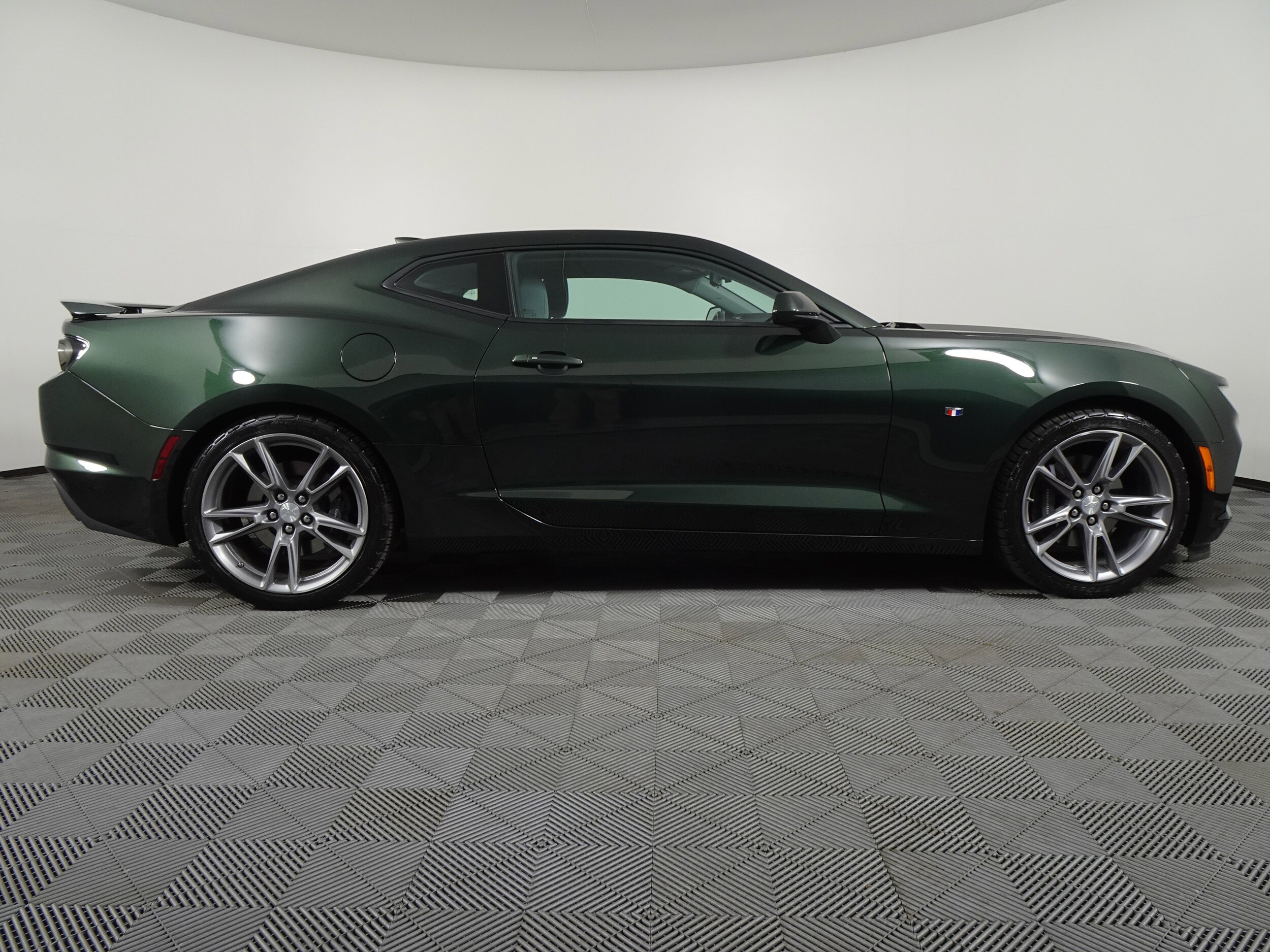 2020 Chevrolet Camaro 1SS photo 2