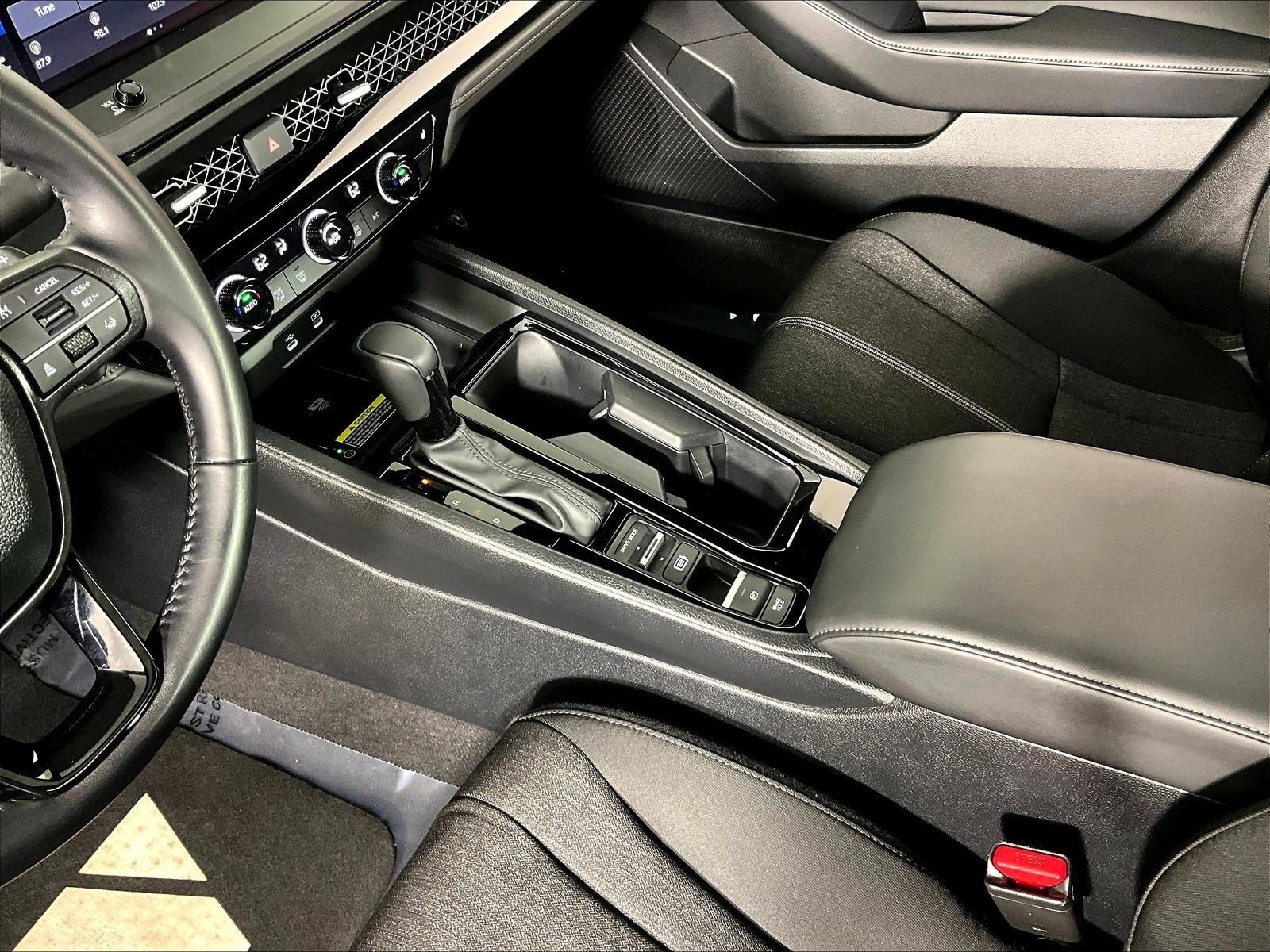 2025 Honda Accord Hybrid Sport - Photo 18