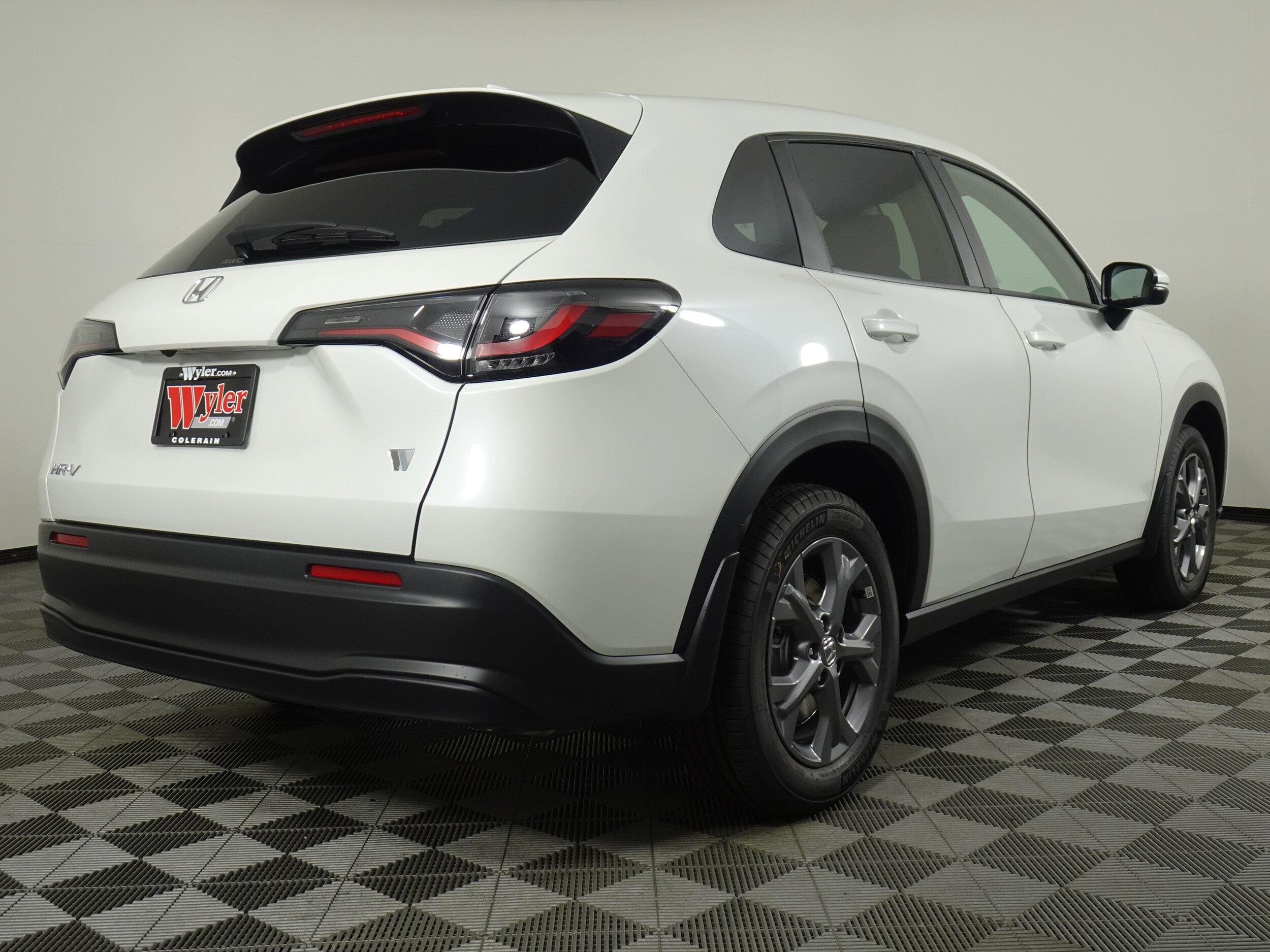 2026 Honda HR-V LX photo 3
