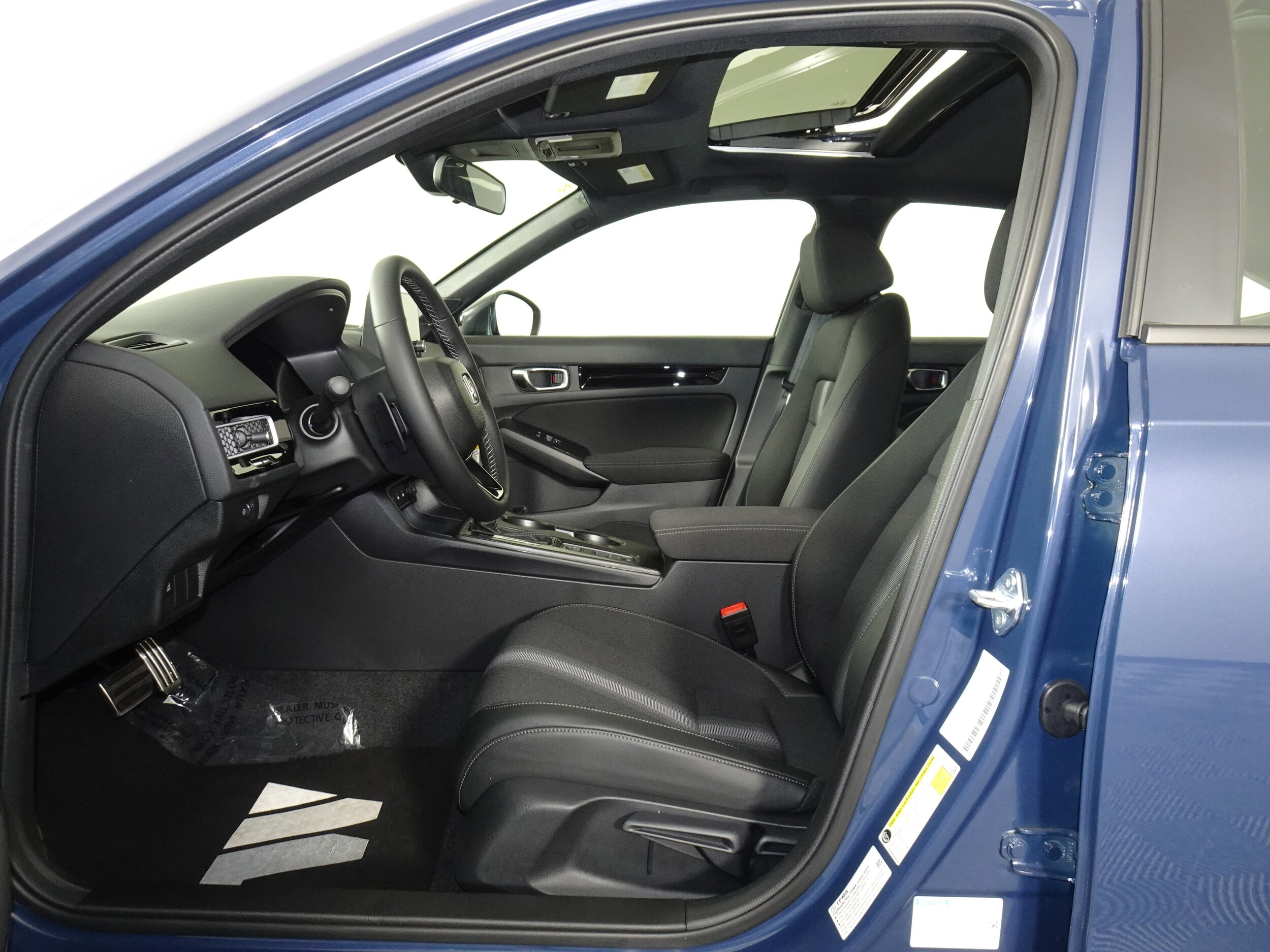 2026 Honda Civic Hybrid Sport photo 4