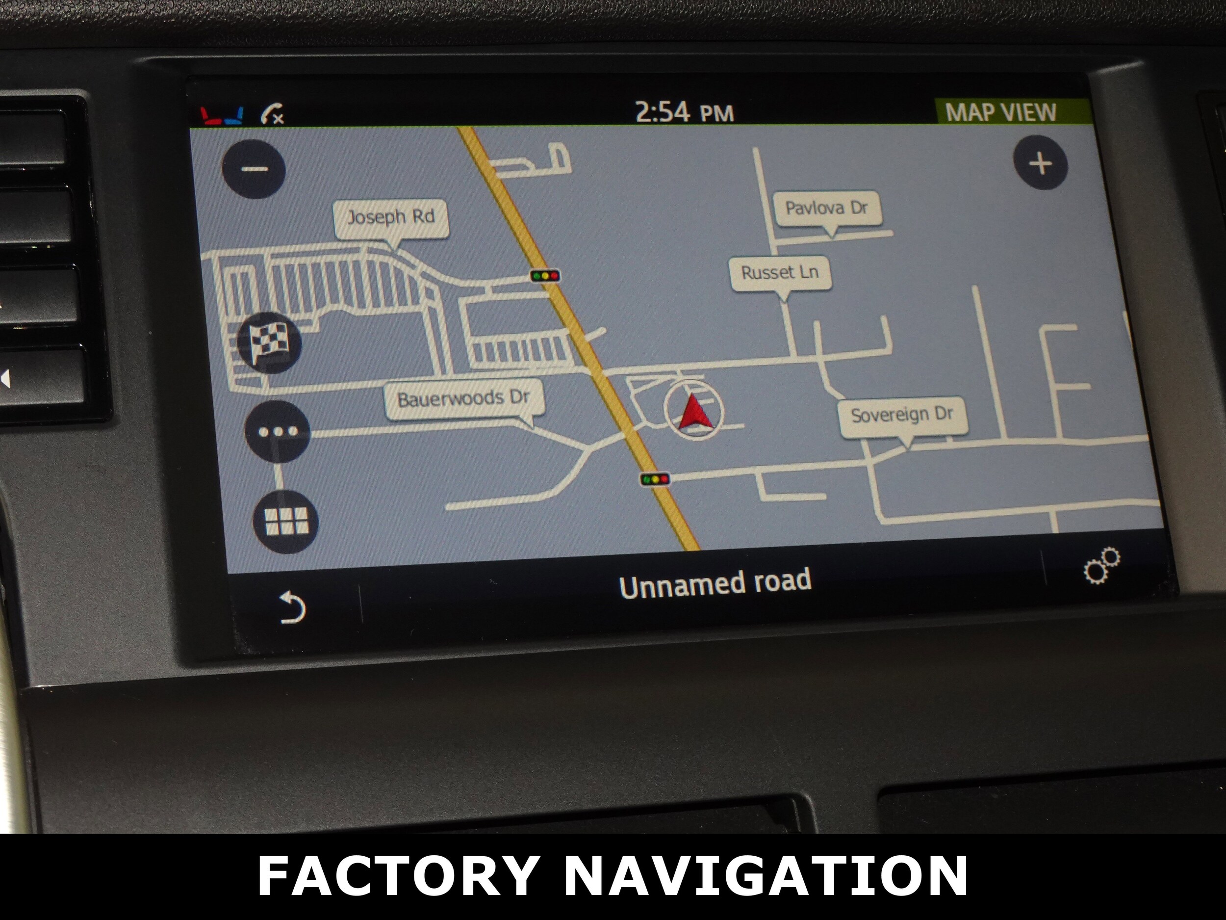 2019 Land Rover Discovery Sport HSE photo 3