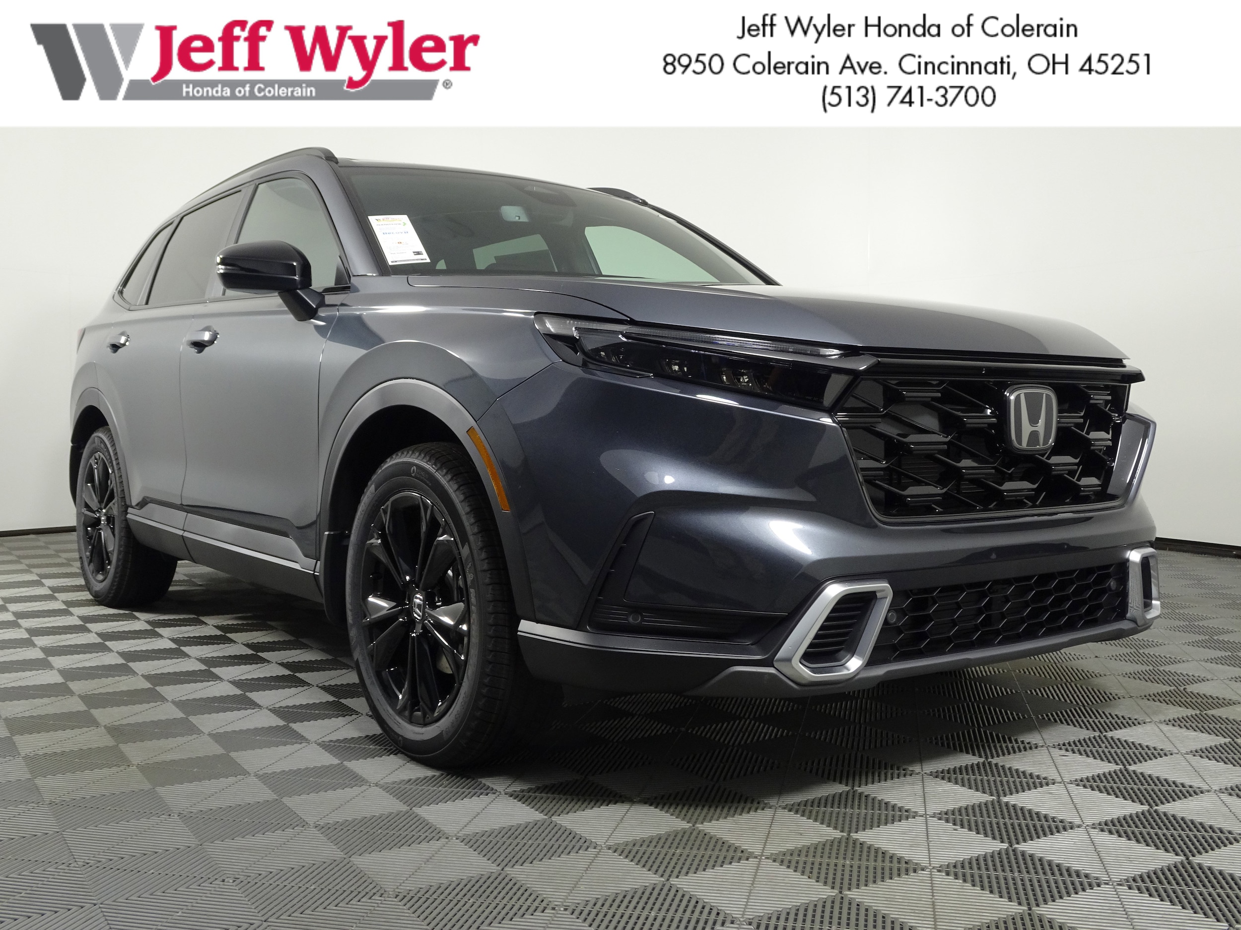 2026 Honda CR-V Hybrid Sport Touring AWD's photo