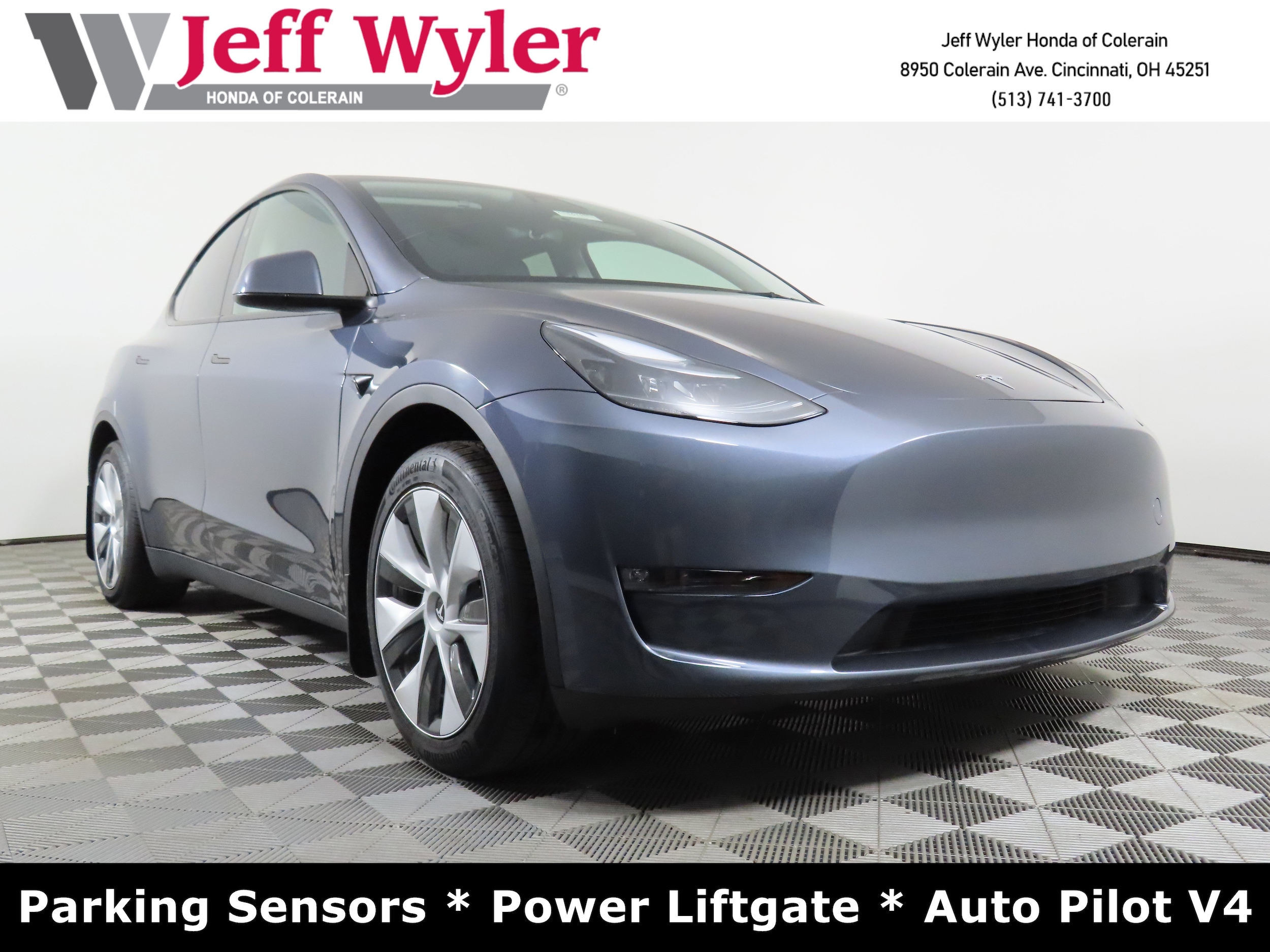 2023 Tesla Model Y Long Range's photo