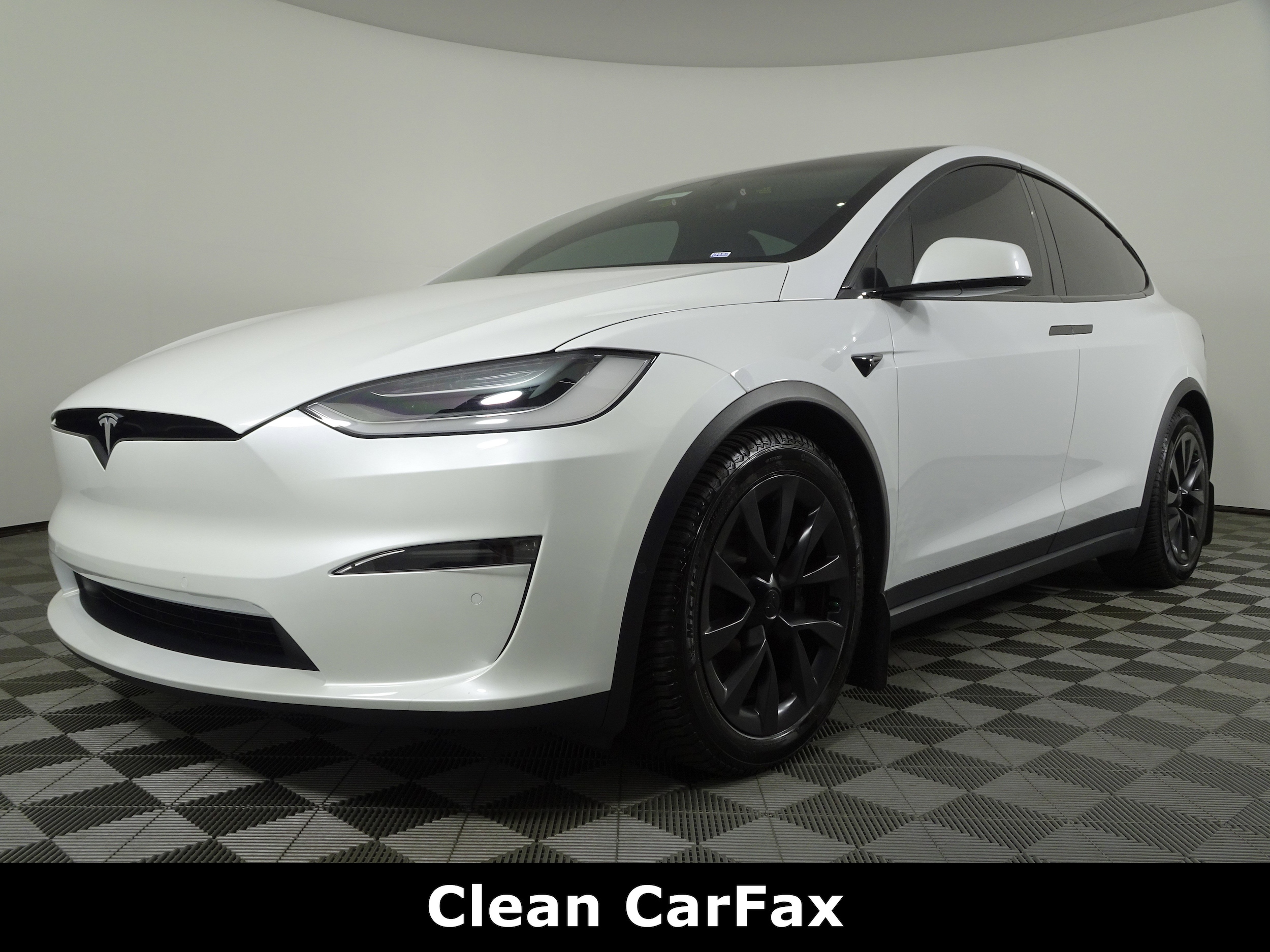 Used 2022 Tesla Model X Long Range with VIN 7SAXCBE56NF361265 for sale in Cincinnati, OH
