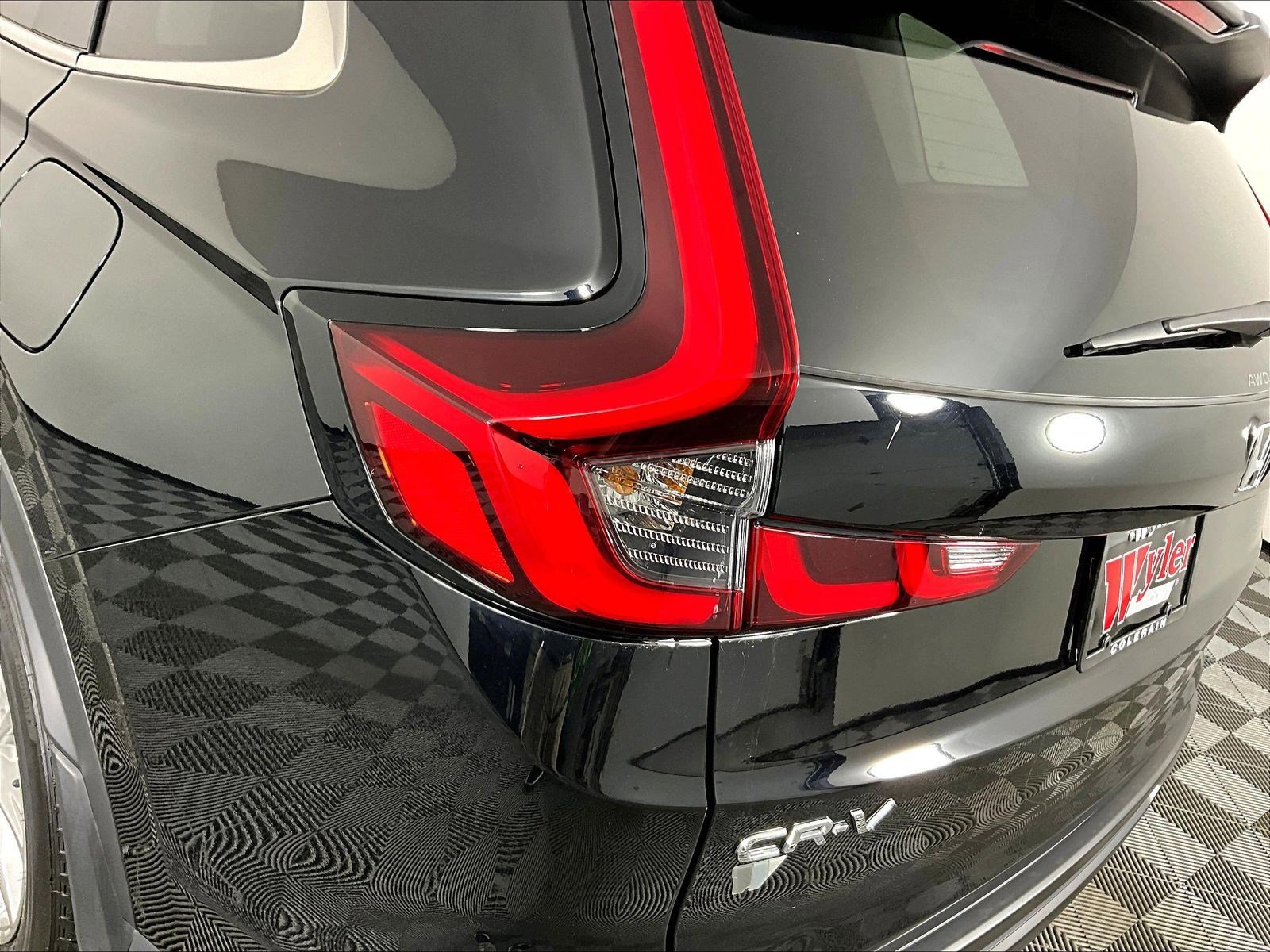 2024 Honda CR-V EX - Photo 23