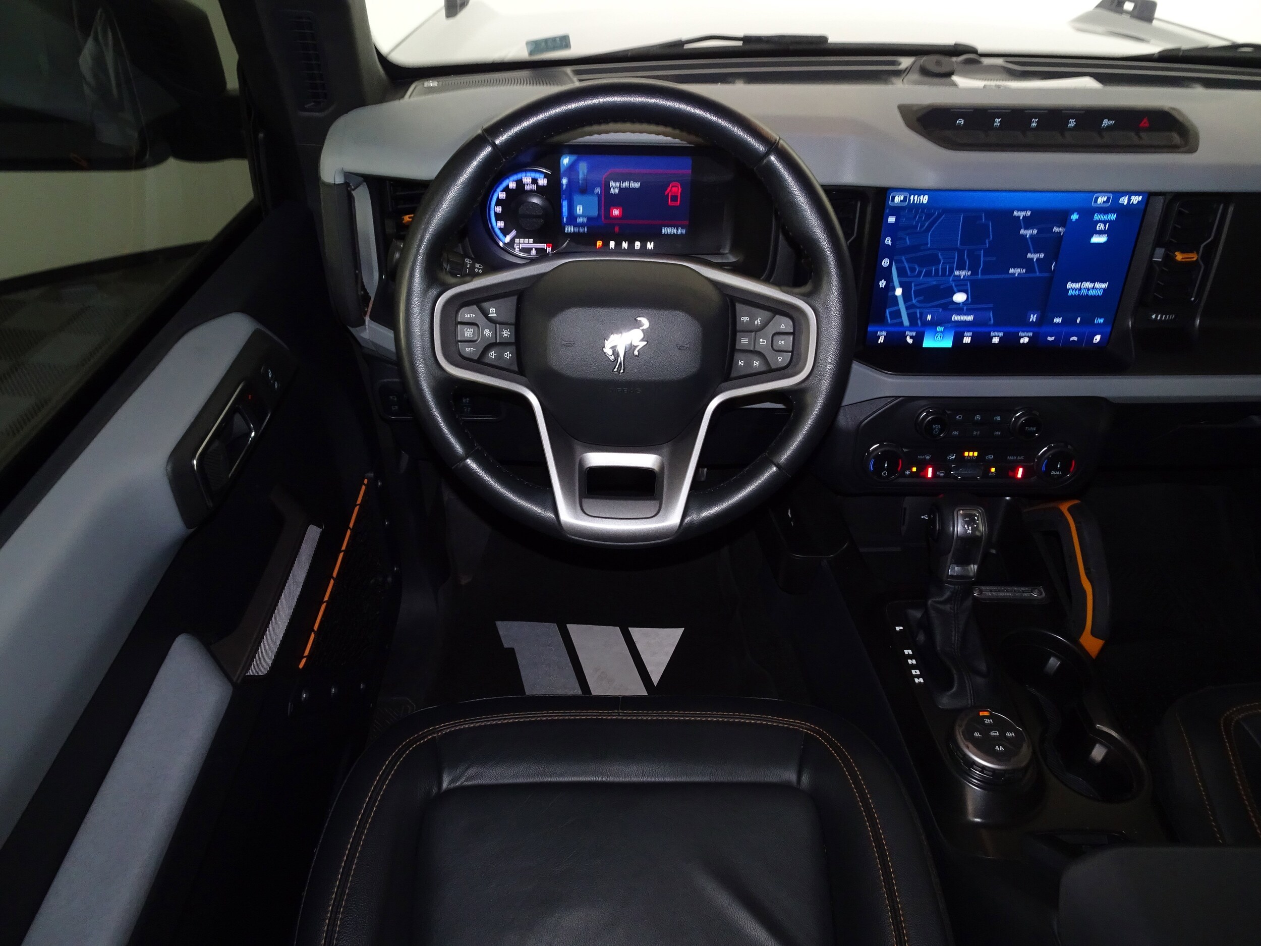 2022 Ford Bronco Badlands photo 3