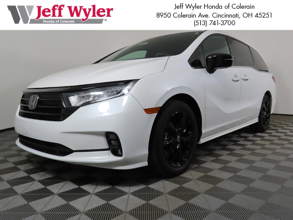 Used 2023 Honda Odyssey Sport Auto Van