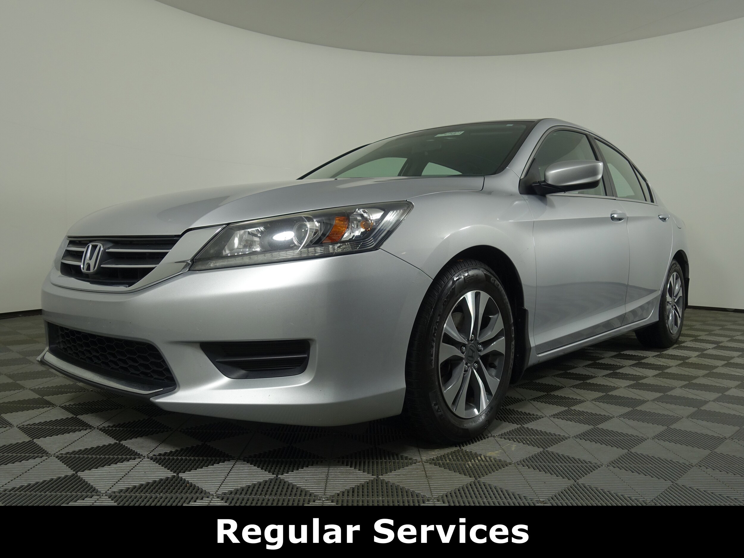 2013 Honda Accord LX photo 2