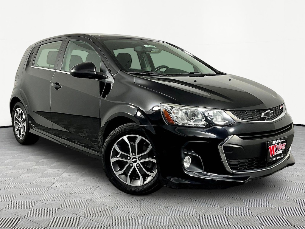 Used 2018 Chevrolet Sonic 5dr HB Auto LT w/1SD Hatchback