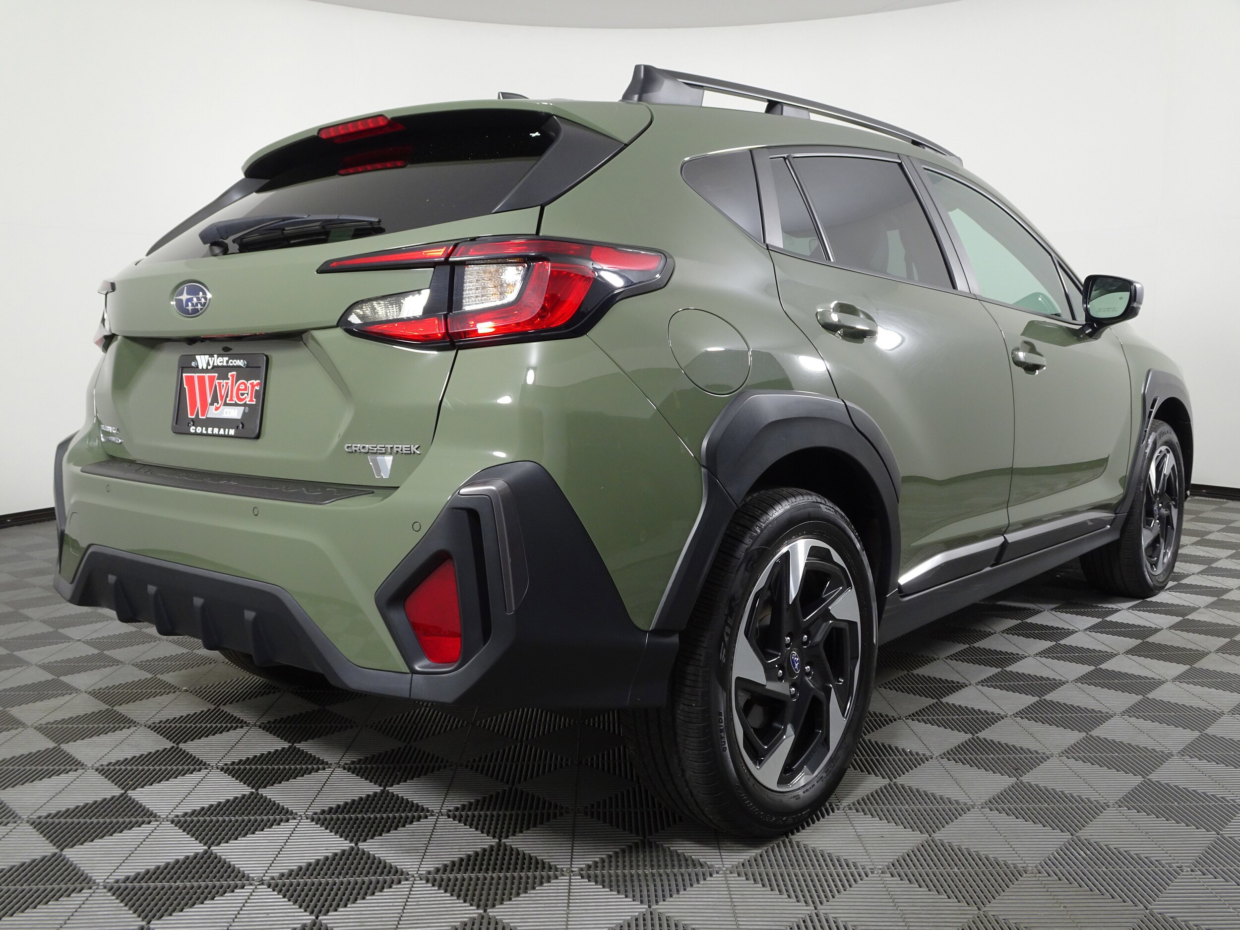 2024 Subaru Crosstrek Limited photo 3