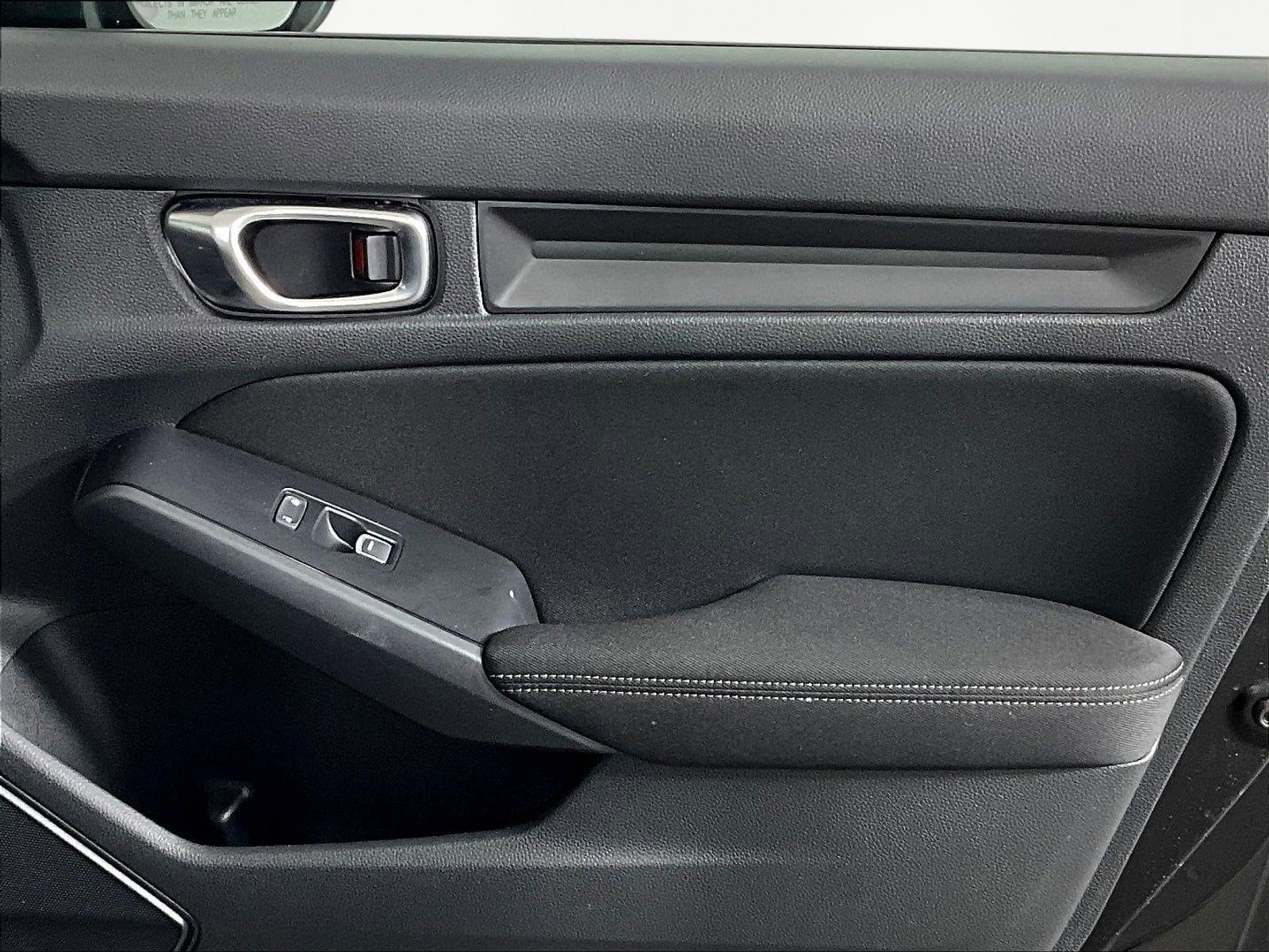 2025 Honda Civic LX - Photo 27