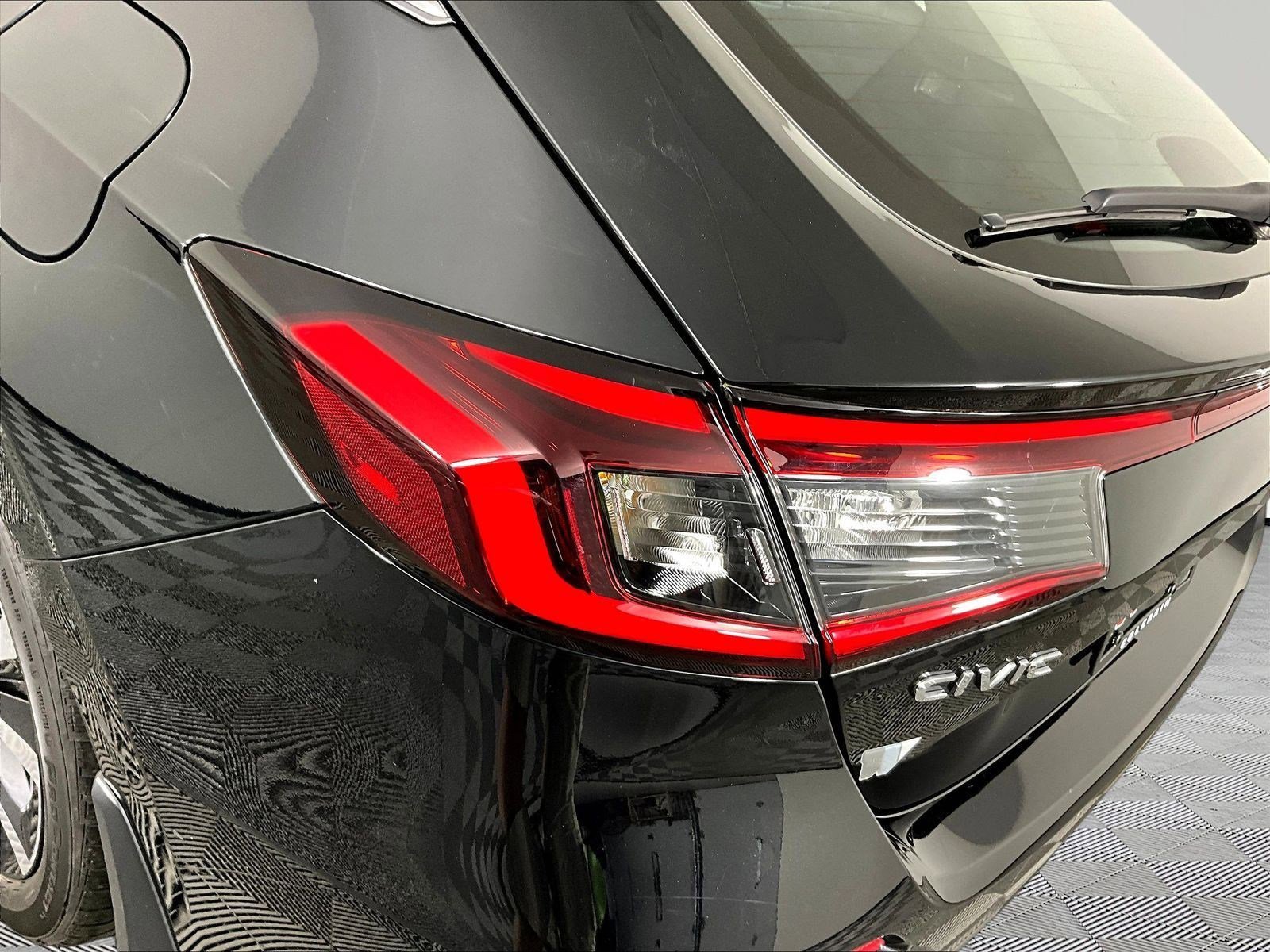 2024 Honda Civic Hatchback EX-L - Photo 23