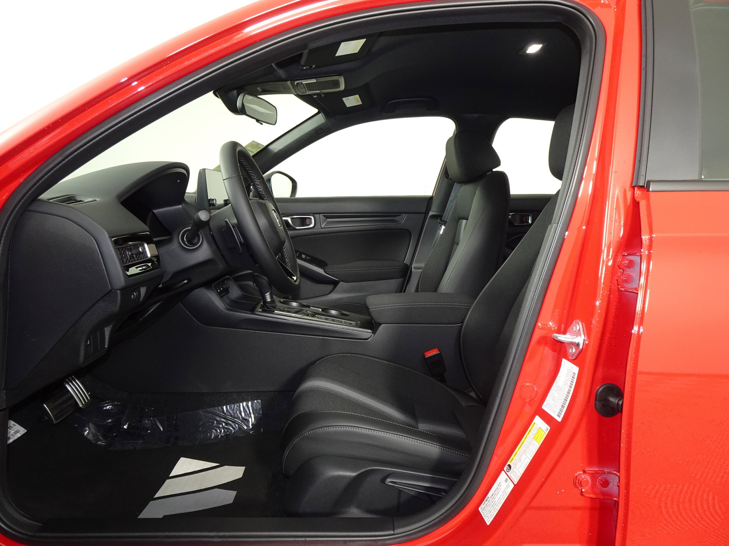 2025 Honda Civic Sport Hatchback photo 4