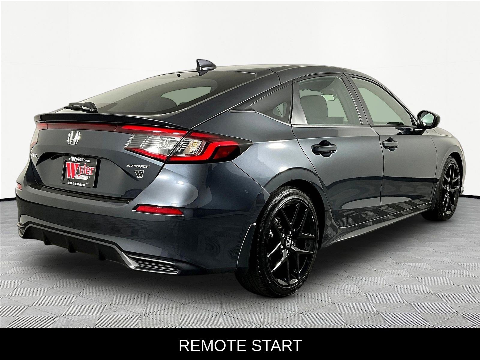 2025 Honda Civic Hatchback Sport - Photo 6