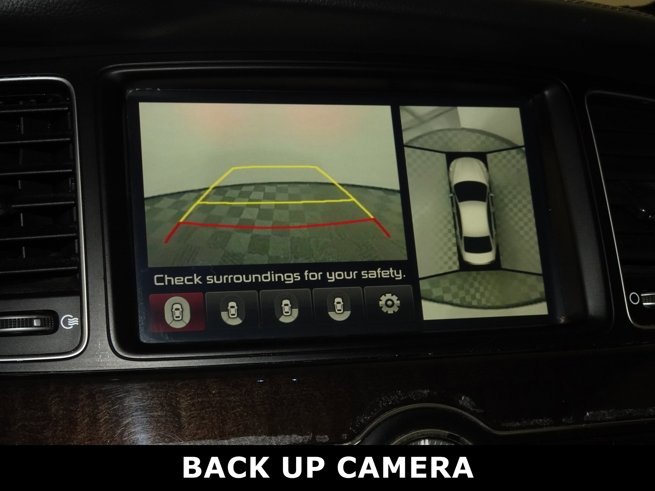 2016 Kia Cadenza Limited photo 4