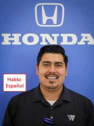 Staff member Miguel Rocha from ID_6a776fcc1913
