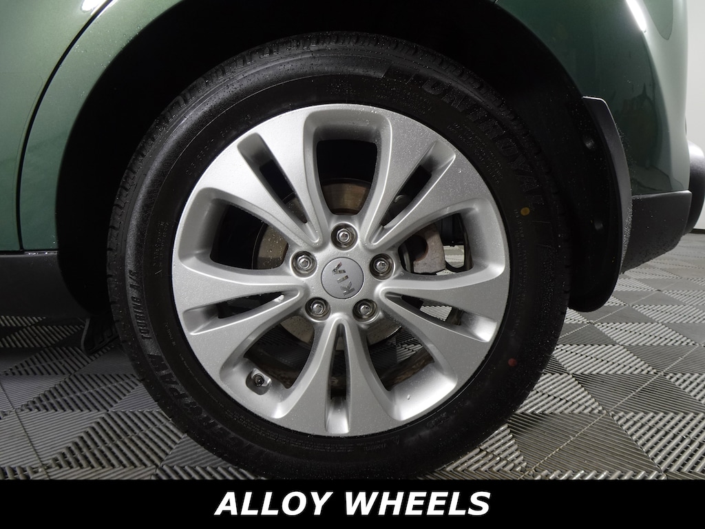 Used 2014 Kia Soul 5dr Wgn Auto + Hatchback