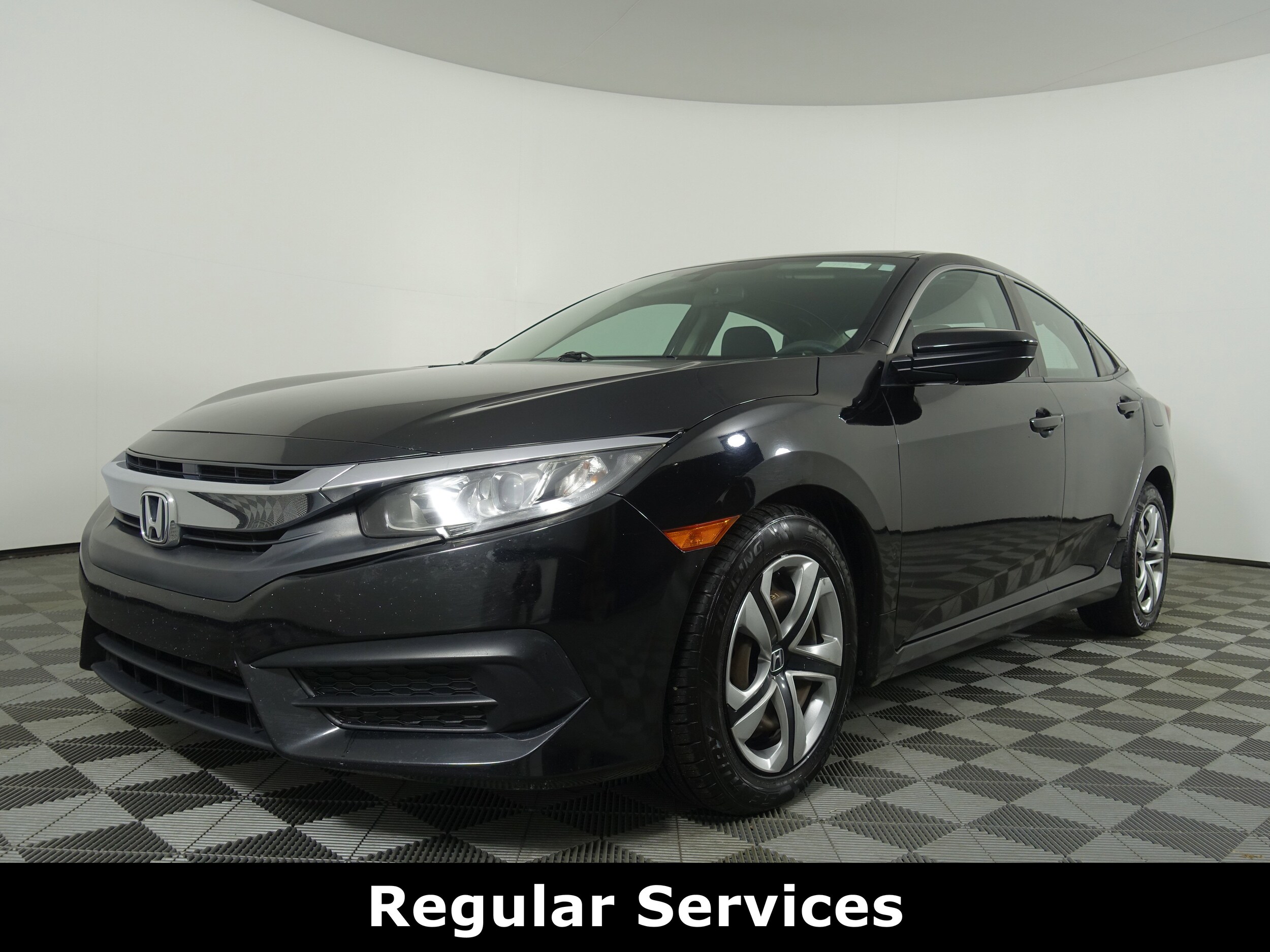 2018 Honda Civic LX photo 2