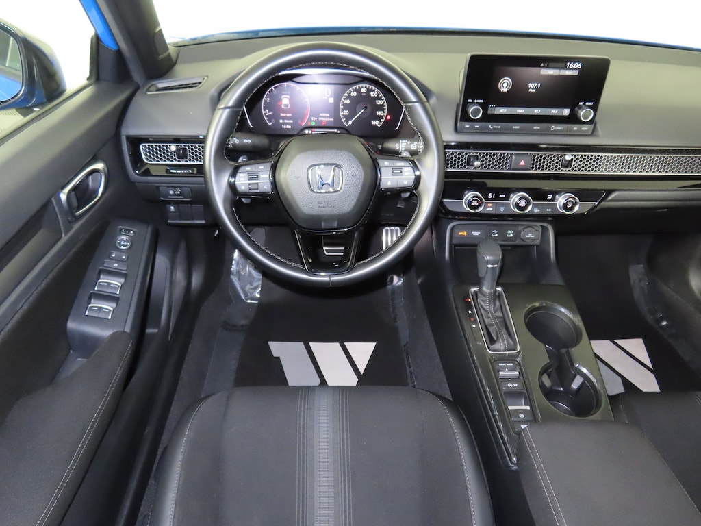 Used 2025 Honda Civic Hatchback Sport CVT Hatchback