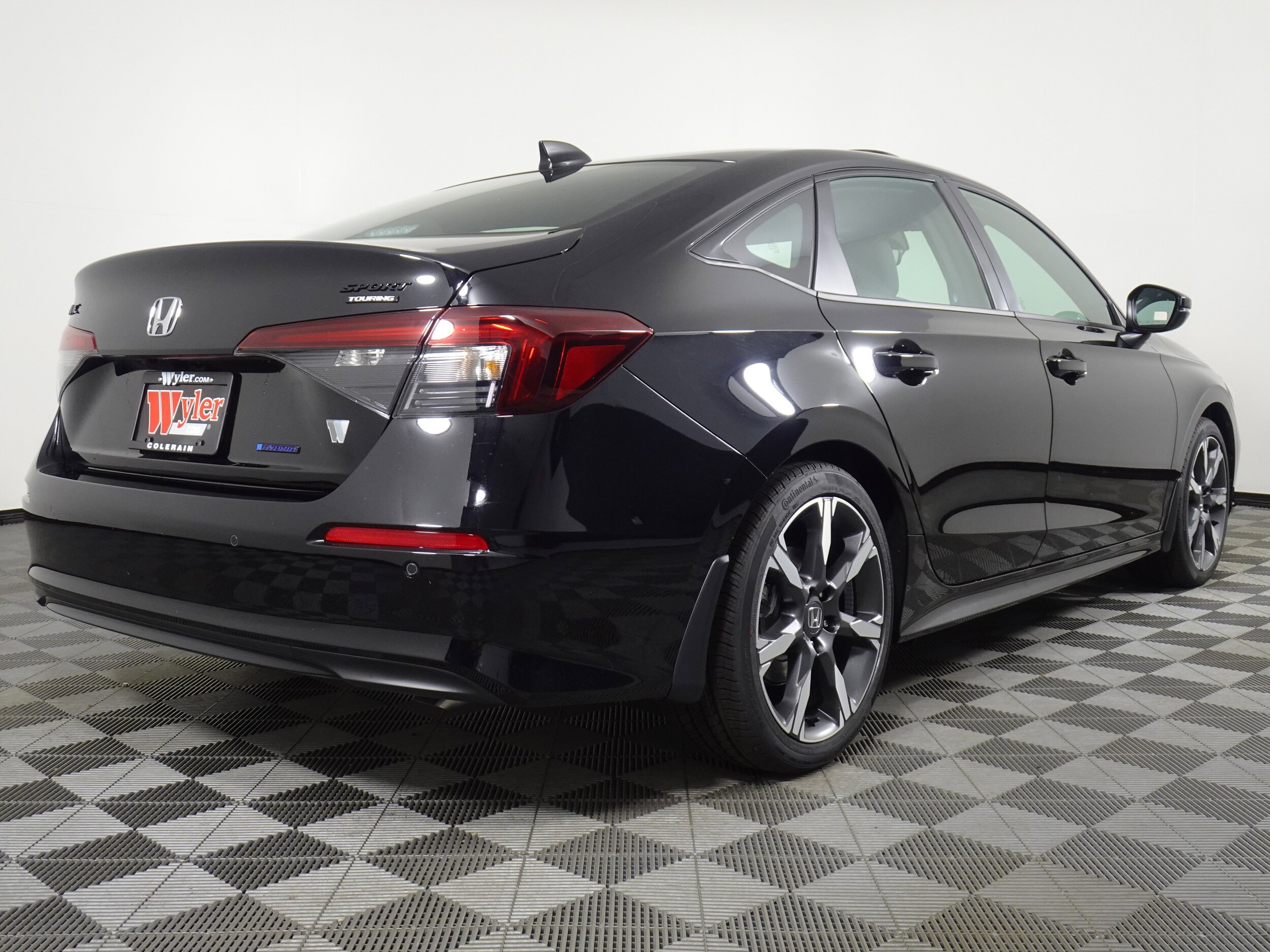 2026 Honda Civic Hybrid Sport Touring photo 3