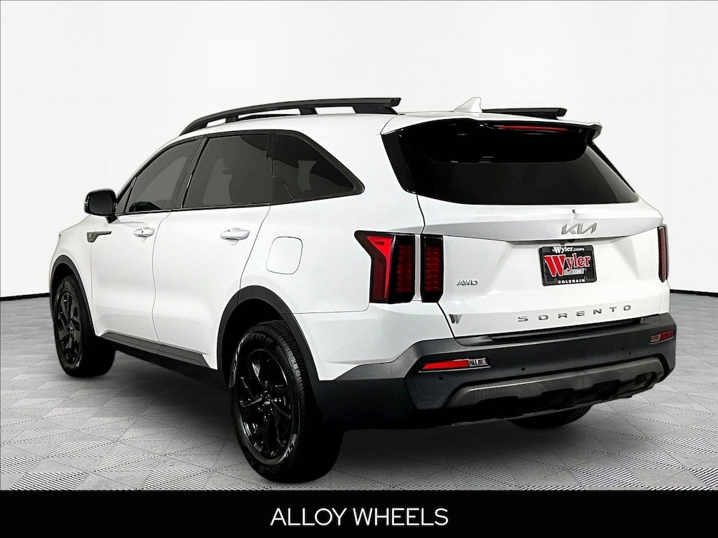 Used 2022 Kia Sorento X-Line S AWD SUV