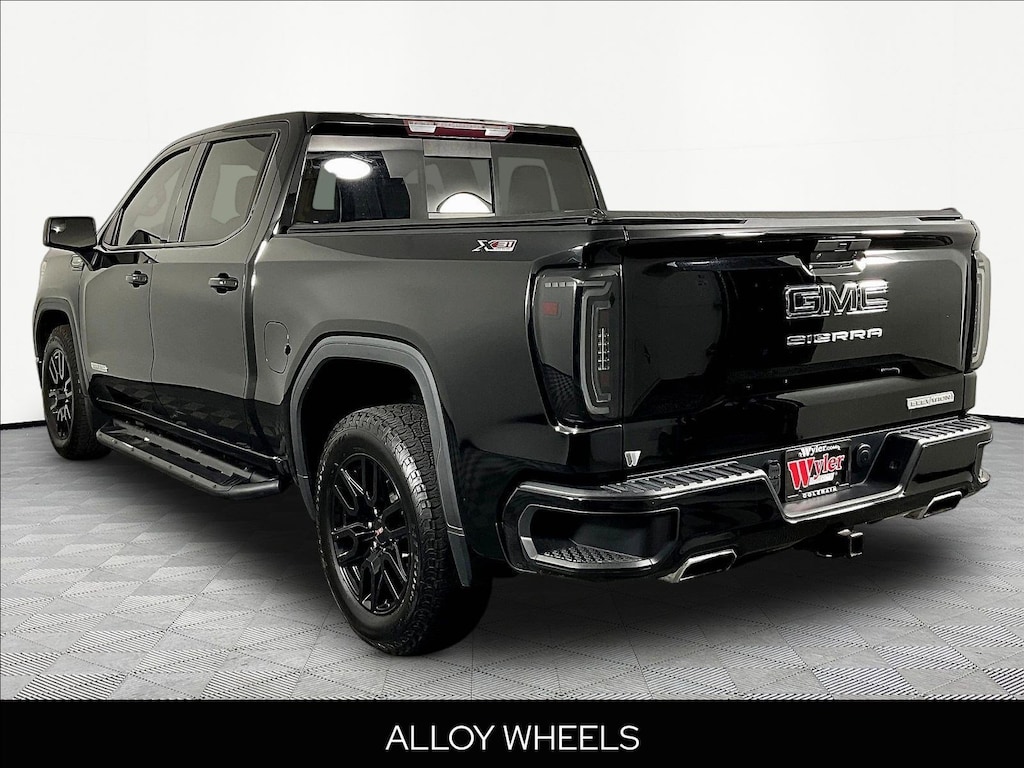 Used 2020 GMC Sierra 1500 4WD Crew Cab 147 Elevation Truck Crew Cab