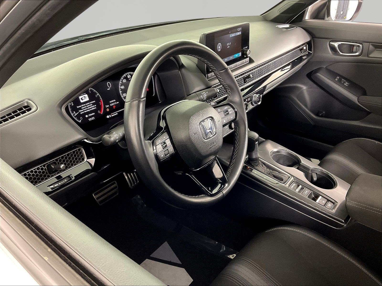 2025 Honda Civic Sport - Photo 19