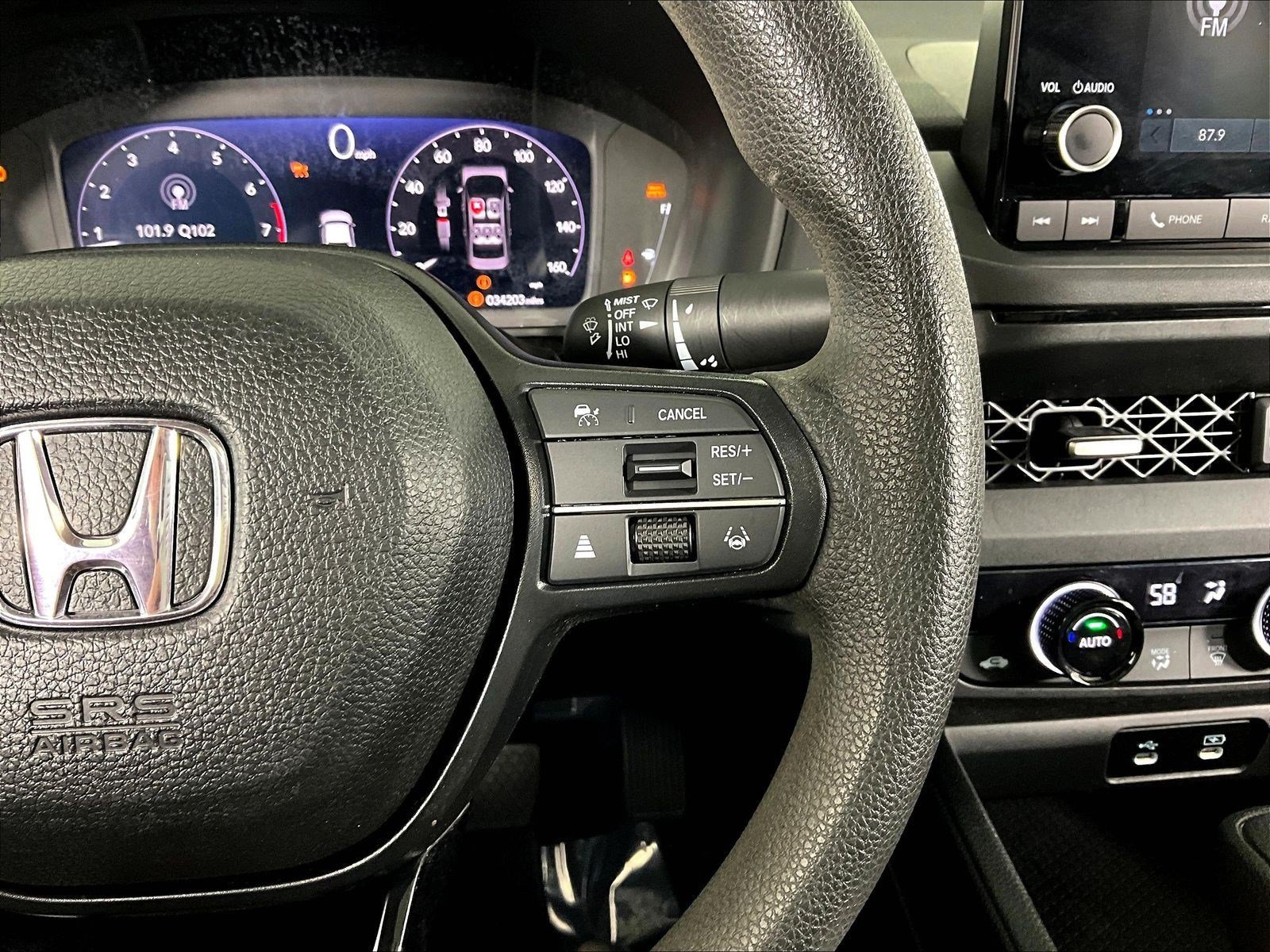 2025 Honda Accord SE - Photo 15